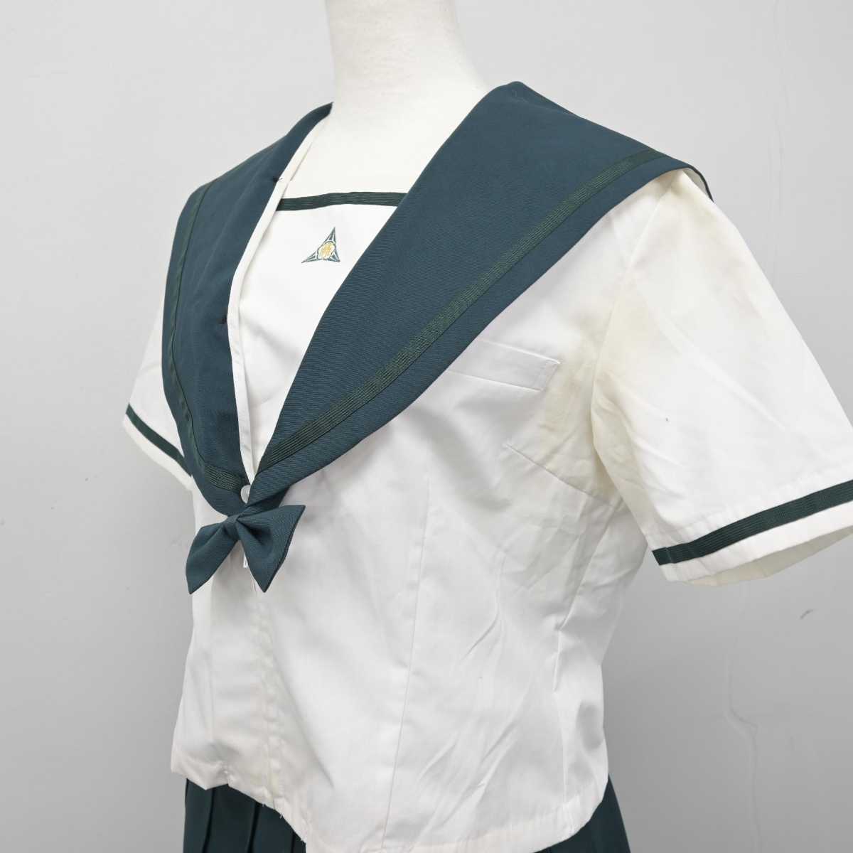 【中古】千葉県 成田国際高等学校 女子制服 5点 (セーラー服・セーラー服・スカート) sf049226