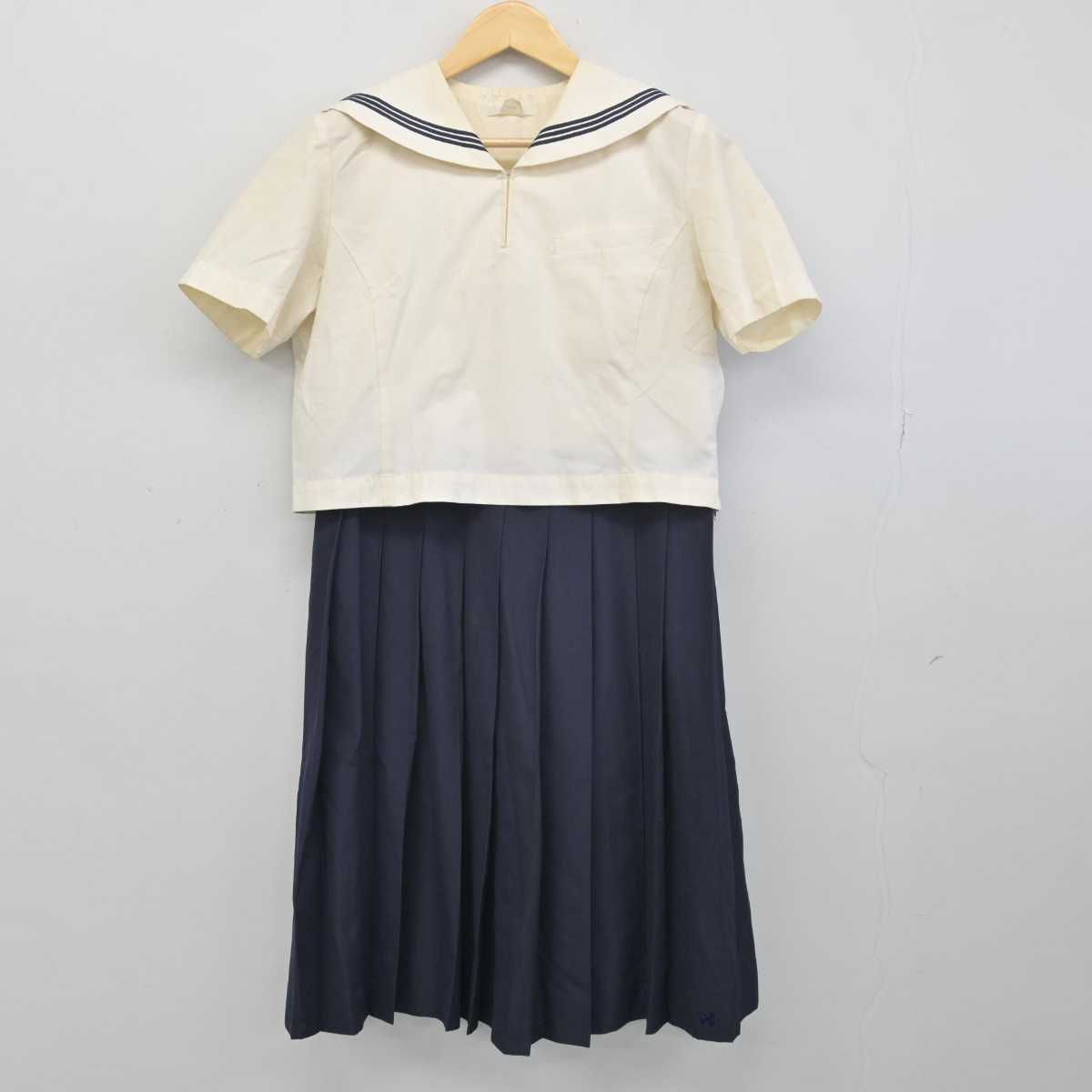 【中古】福岡県 博多女子高等学校 女子制服 2点 (セーラー服・ジャンパースカート) sf049242