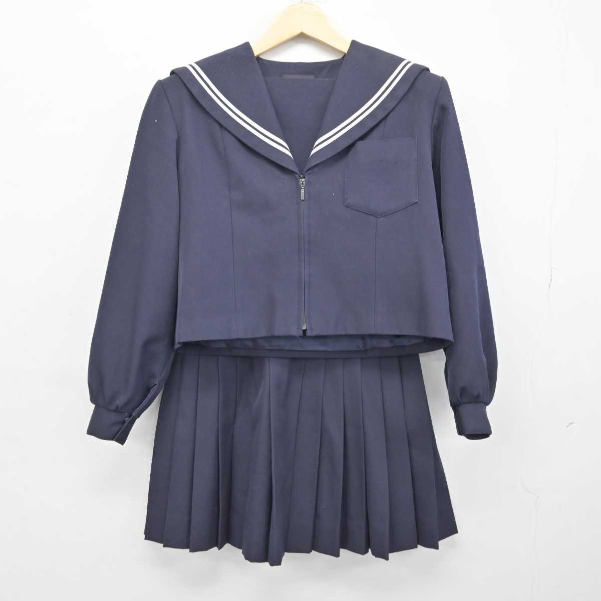 【中古】愛知県 志賀中学校 女子制服 2点 (セーラー服・スカート) sf049258