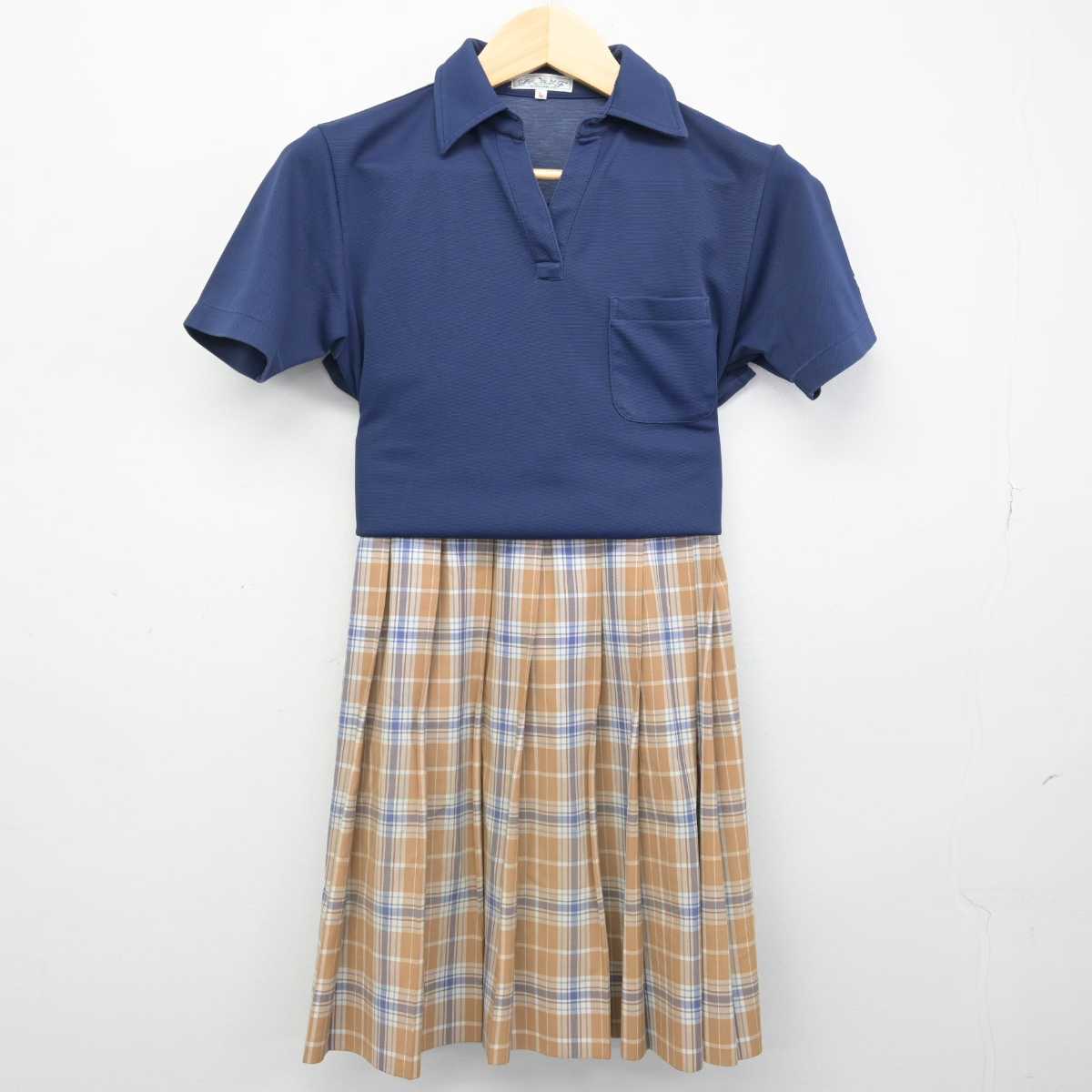 【中古】東京都 品川女子学院高等部 女子制服 4点 (シャツ・スカート) sf049285