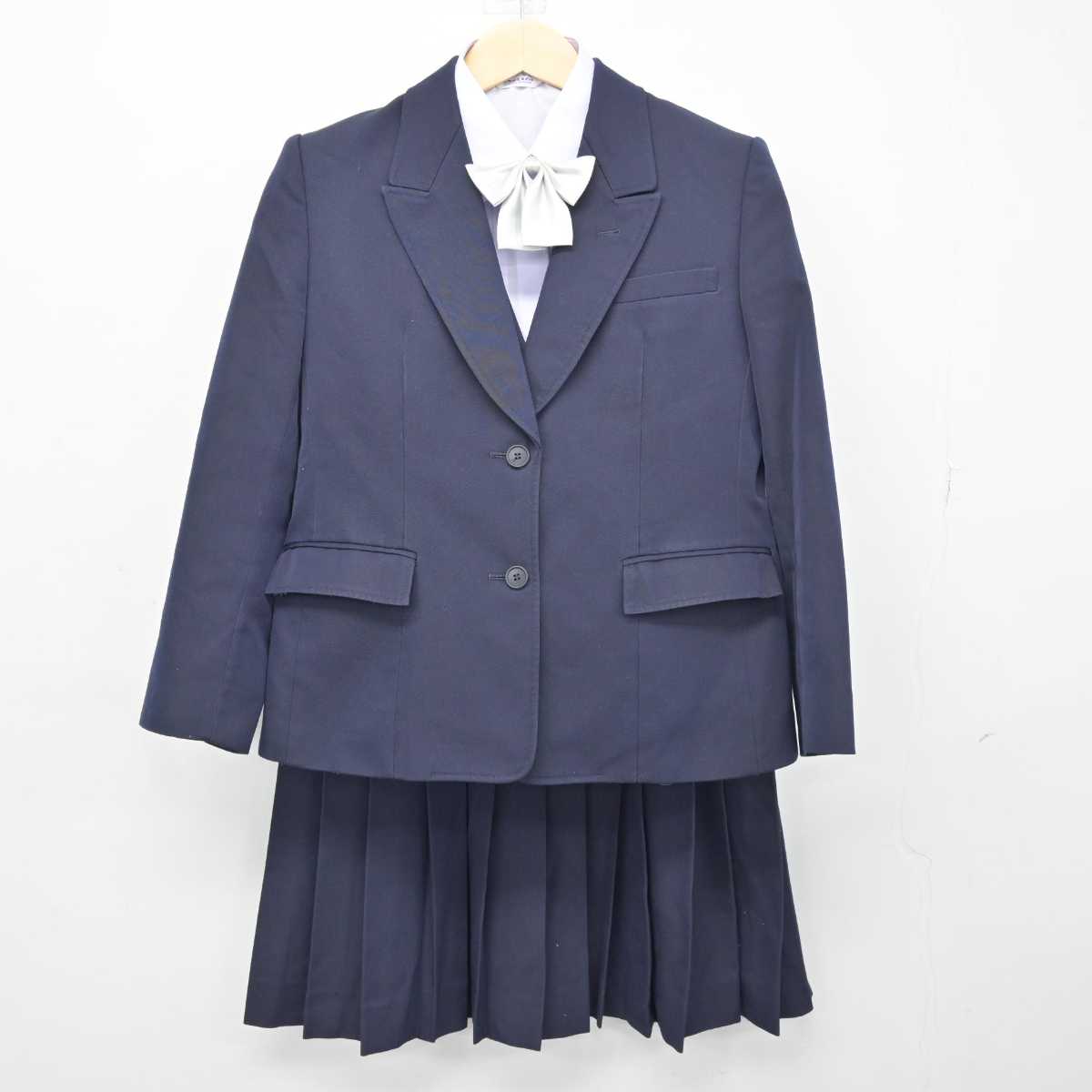 【中古】愛知県 岡崎北高等学校 女子制服 5点 (ブレザー・ベスト・シャツ・スカート) sf049312