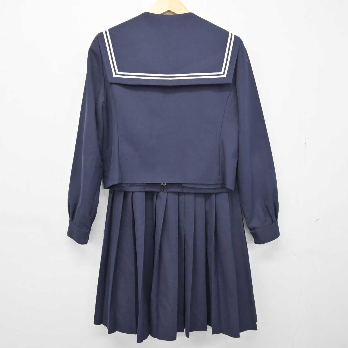 【中古】愛知県 岡崎南中学校 女子制服 2点 (セーラー服・スカート) sf049319