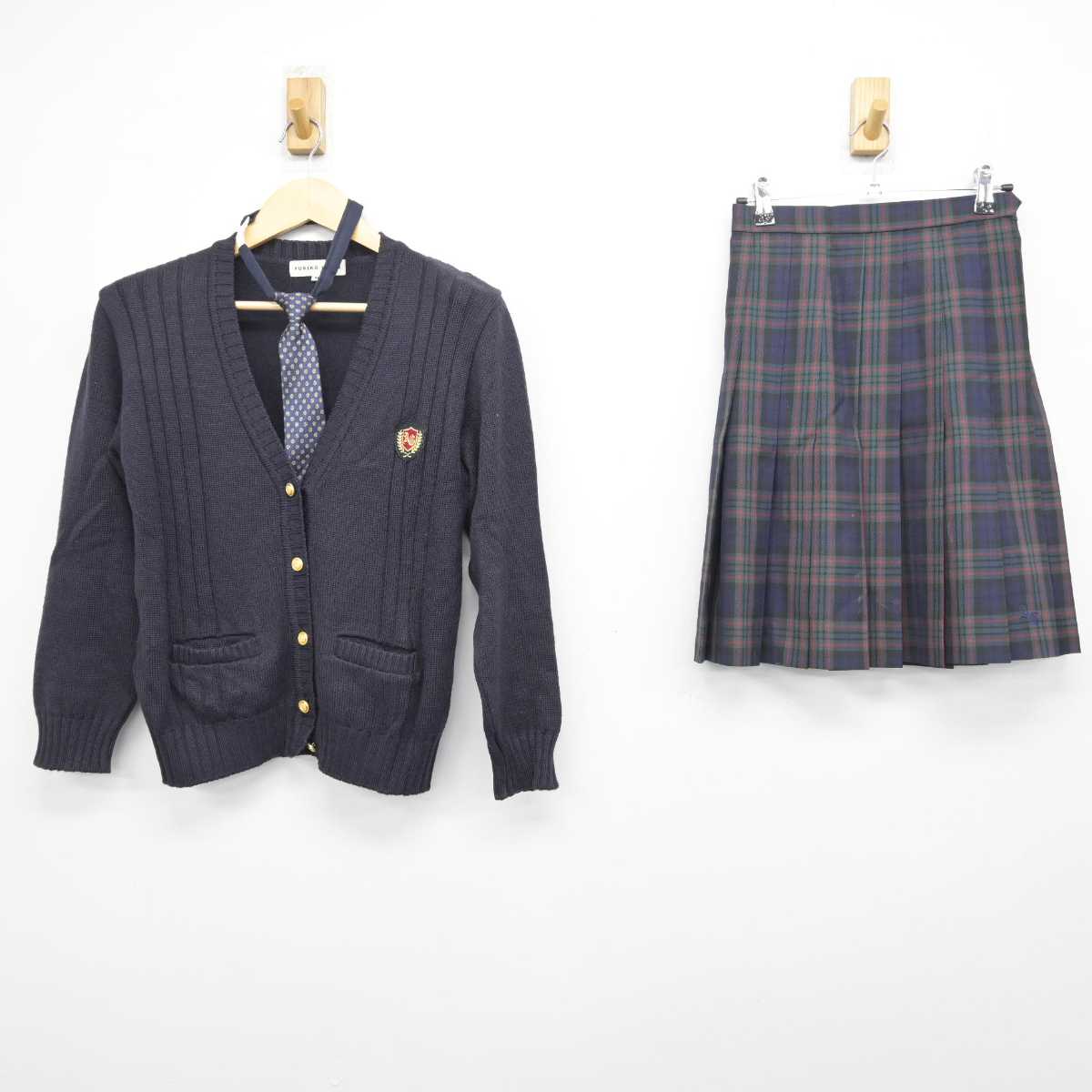 【中古】愛知県 安城学園高等学校 女子制服 3点 (ニット・スカート) sf049362