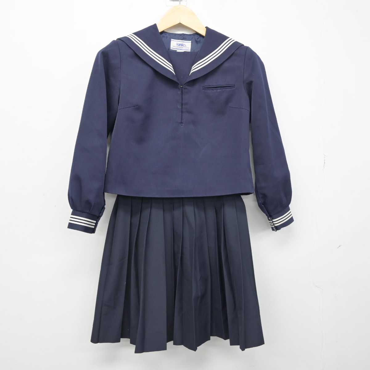 【中古】香川県 三渓小学校 女子制服 3点 (セーラー服・スカート・スカート) sf049403