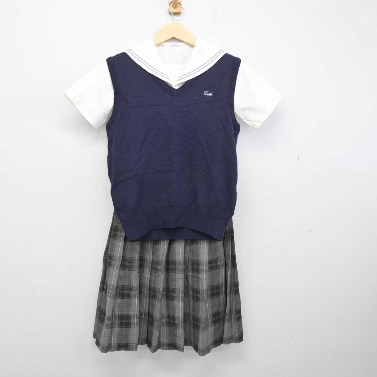 【中古】福岡県 太宰府高等学校 女子制服 3点 (セーラー服・ニットベスト・スカート) sf049502