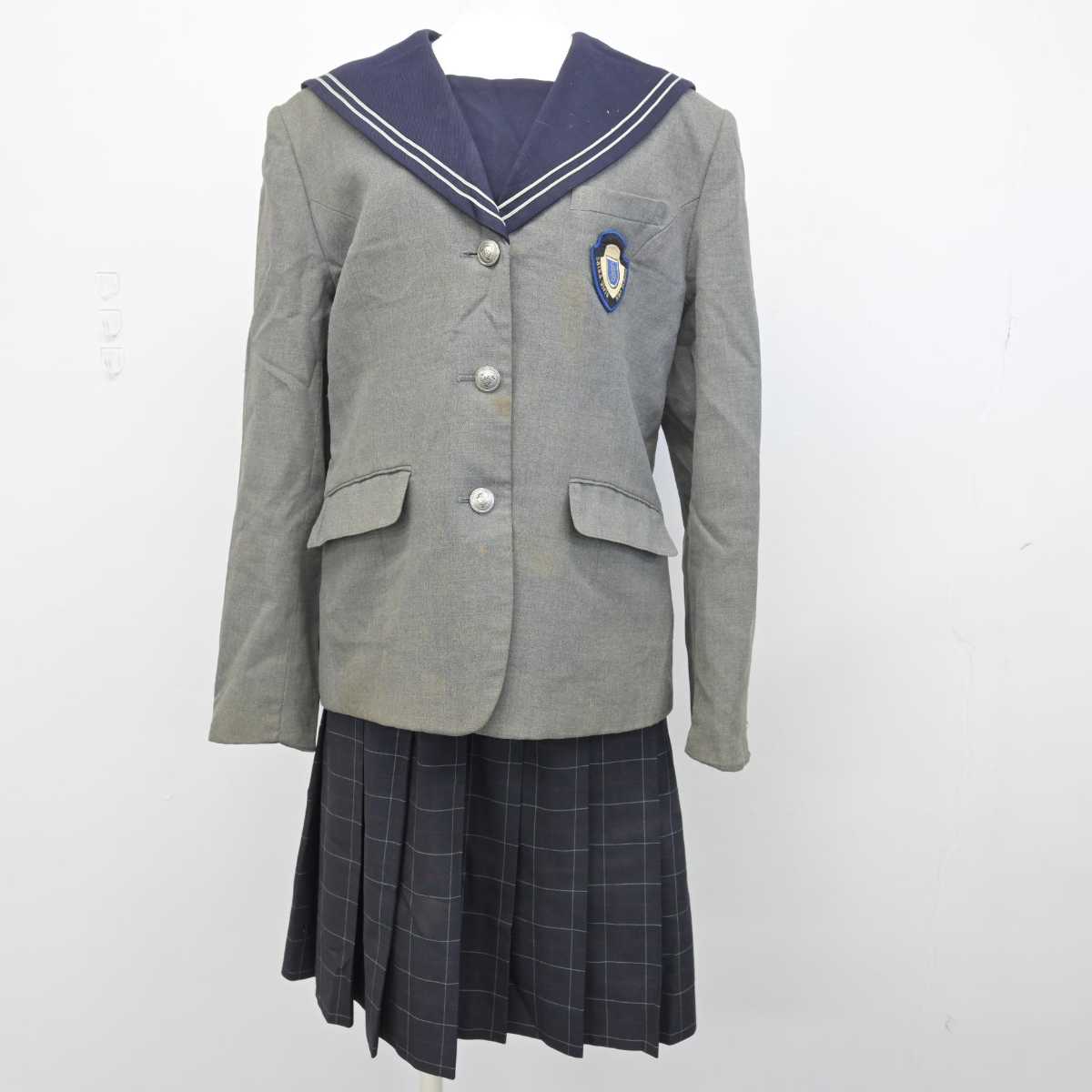 【中古】福岡県 精華女子高等学校 女子制服 2点 (セーラー服・ジャンパースカート) sf049536