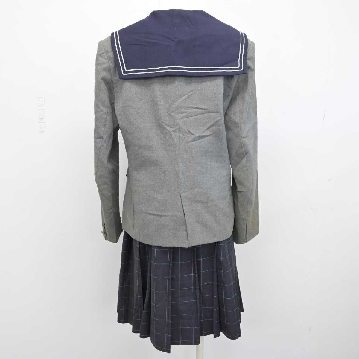 【中古】福岡県 精華女子高等学校 女子制服 2点 (セーラー服・ジャンパースカート) sf049536