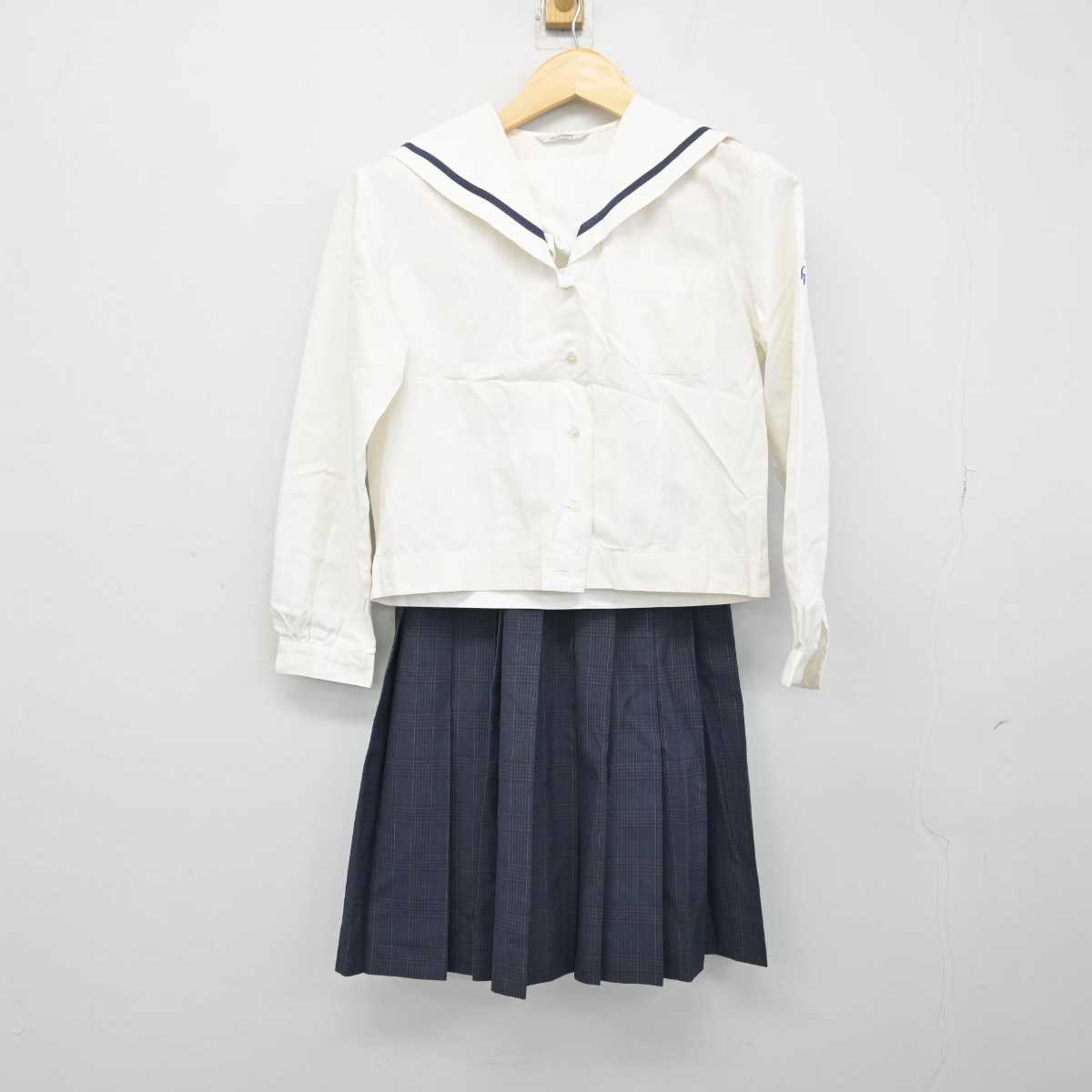 【中古】広島県 広島国際学院高等学校 女子制服 2点 (セーラー服・スカート) sf049601