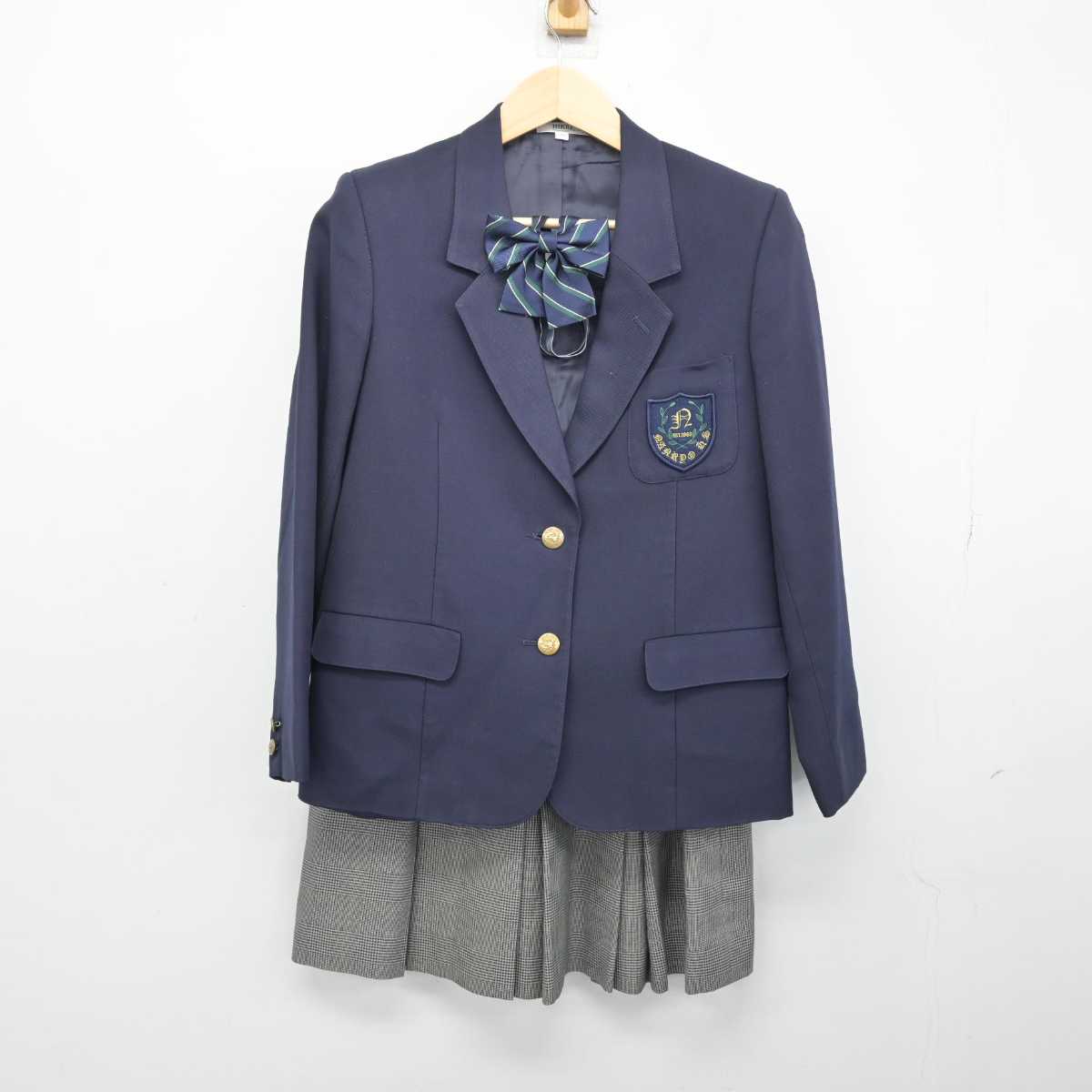 【中古】埼玉県 南稜高等学校 女子制服 4点 (ブレザー・ベスト・スカート) sf049621