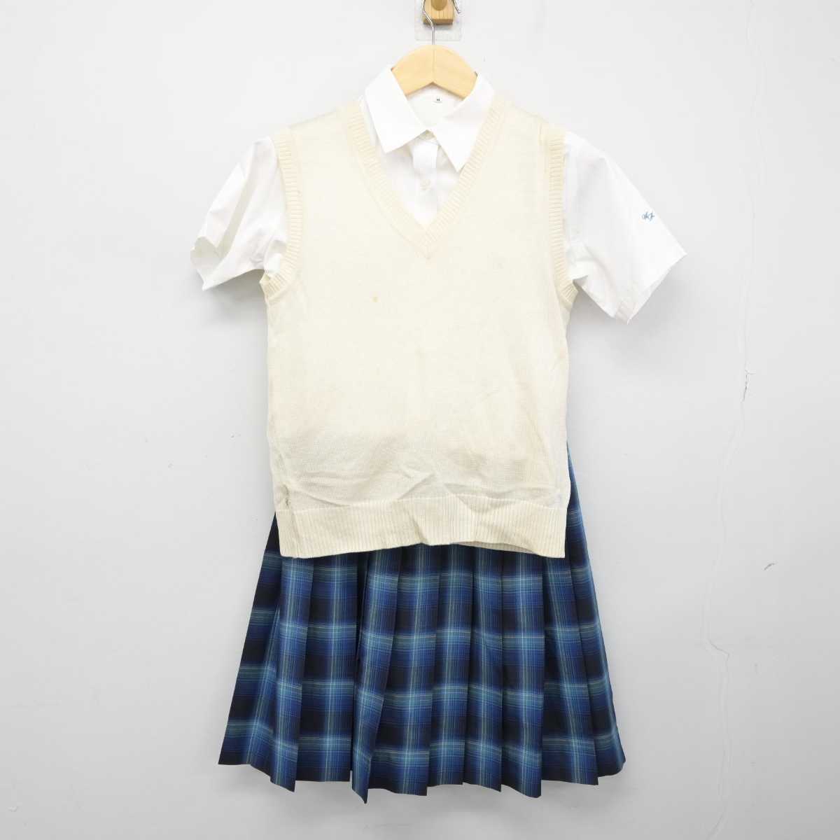 【中古】東京都 和洋九段女子高等学校 女子制服 3点 (ニットベスト・シャツ・スカート) sf049653