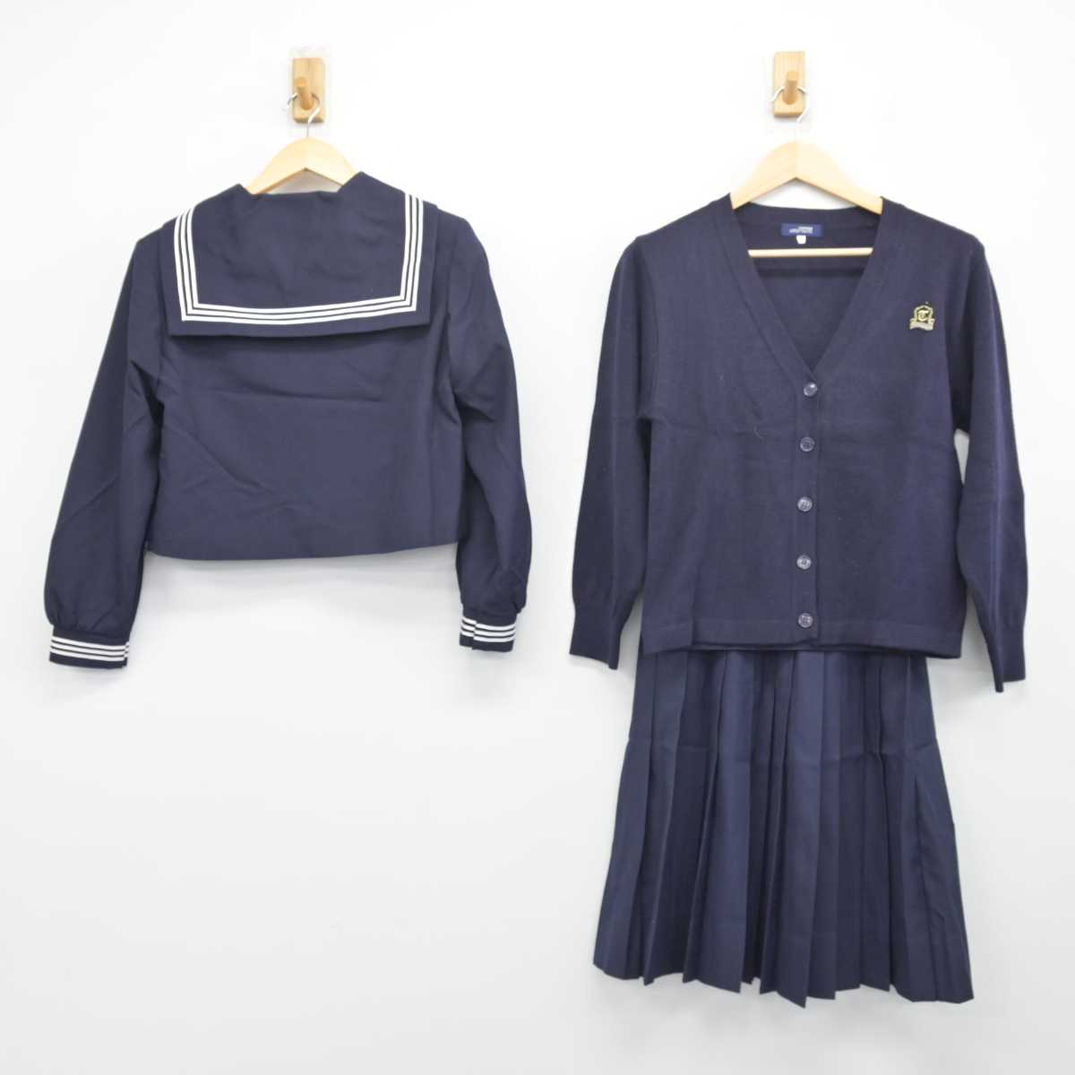 【中古】兵庫県 高砂高等学校 女子制服 4点 (セーラー服・ニット・スカート) sf049713