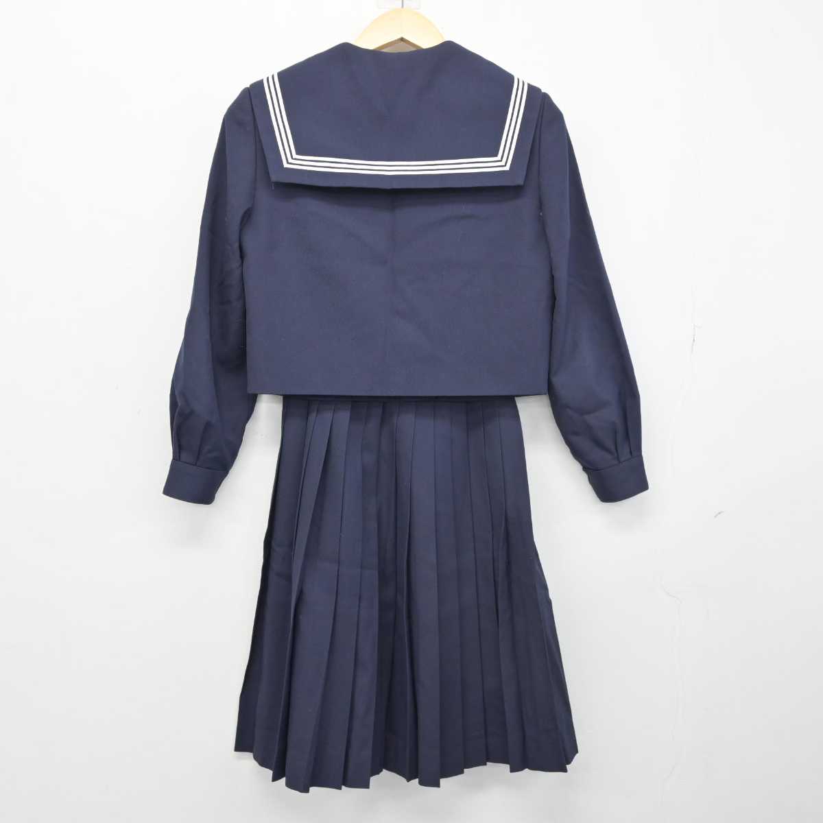 【中古】愛知県 萩原中学校 女子制服 3点 (セーラー服・スカート) sf049820