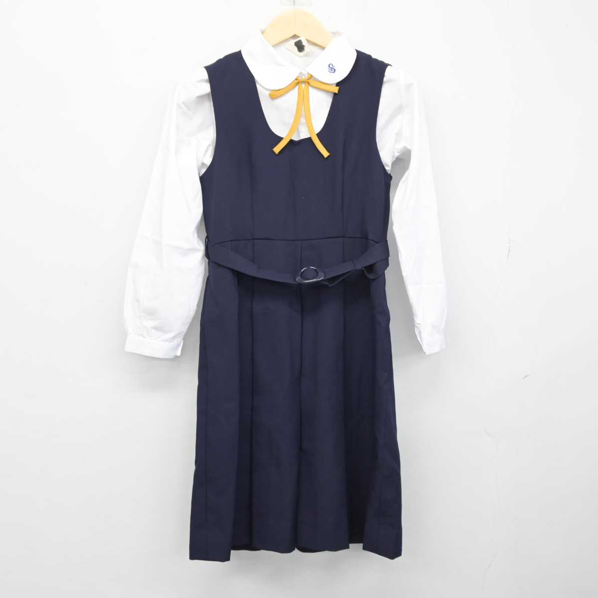 【中古】秋田県 聖霊女子短期大学付属高等学校 女子制服 4点 (ブレザー・シャツ・ジャンパースカート) sf049832