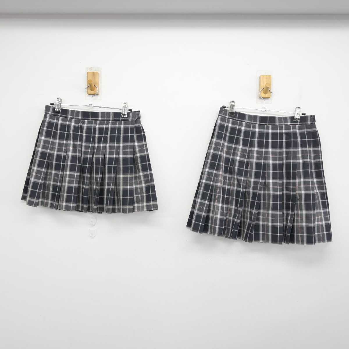 【中古】神奈川県 鶴見総合高等学校 女子制服 4点 (ブレザー・スカート・スカート) sf049911