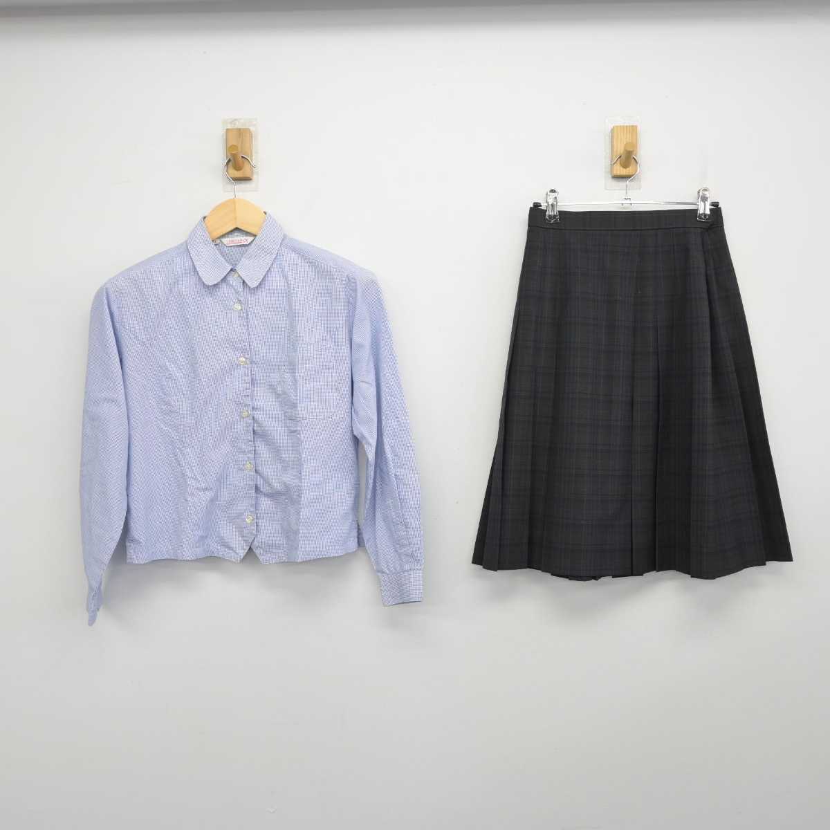 【中古】京都府 福知山淑徳高等学校 女子制服 2点 (シャツ・スカート) sf049923