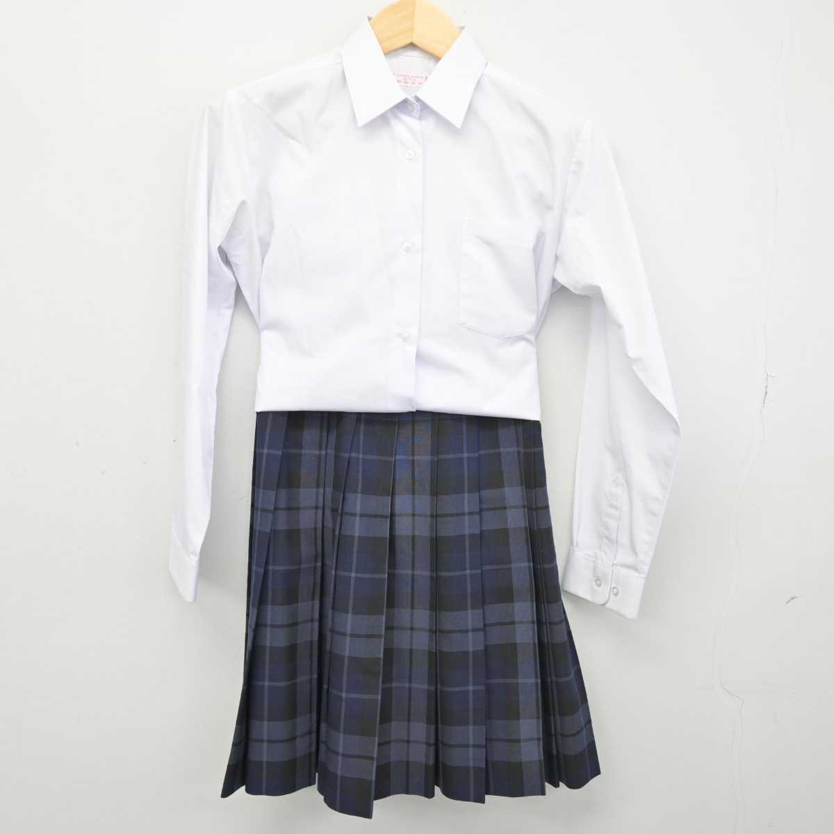 【中古】埼玉県 川口工業高等学校 女子制服 2点 (シャツ・スカート) sf049970