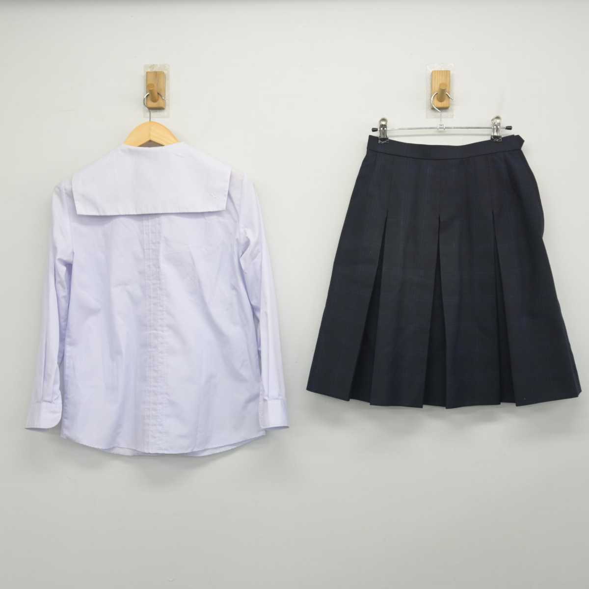 【中古】神奈川県 東海大学付属相模高等学校 女子制服 4点 (ブレザー・シャツ・ベスト・スカート) sf050022