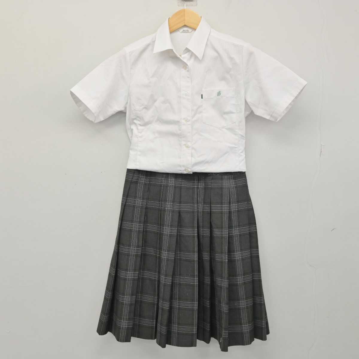 【中古】東京都 大道中学校 女子制服 2点 (シャツ・スカート) sf050027