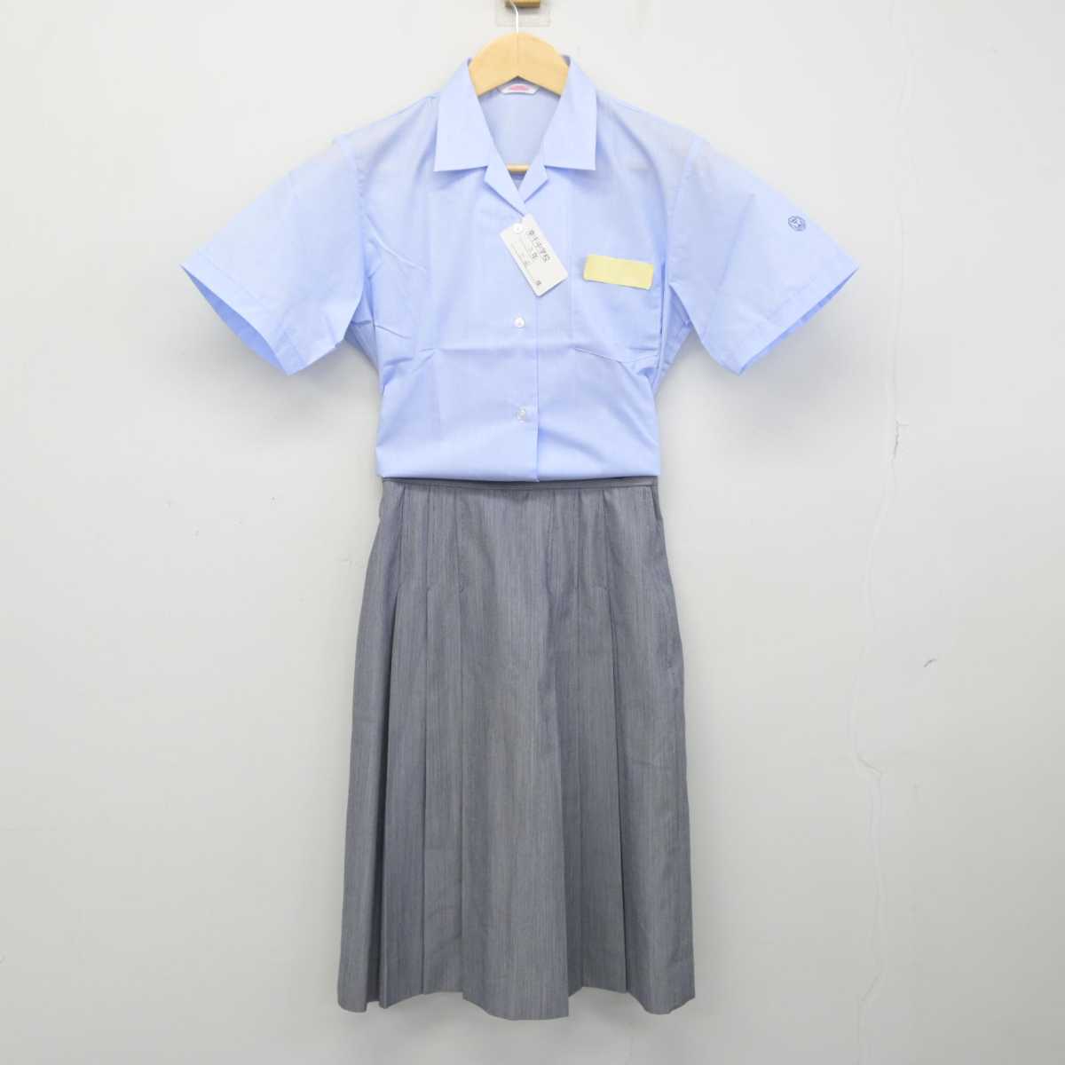 【中古】広島県 幸千中学校 女子制服 3点 (シャツ・スカート) sf050044