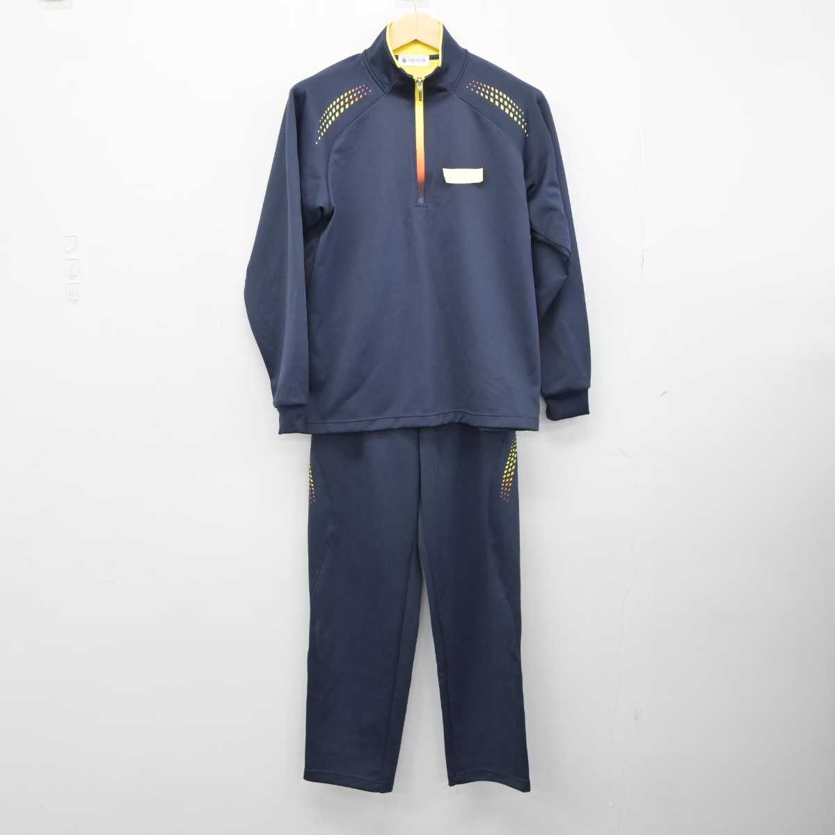 【中古】福岡県 久留米信愛中学校・高等学校 女子制服 2点 (ジャージ 上・ジャージ 下) sf050067