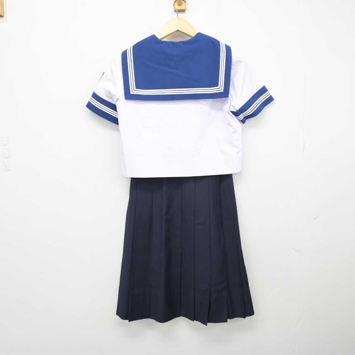 【中古】山梨県 甲府市立北中学校 女子制服 4点 (セーラー服・スカート) sf050142