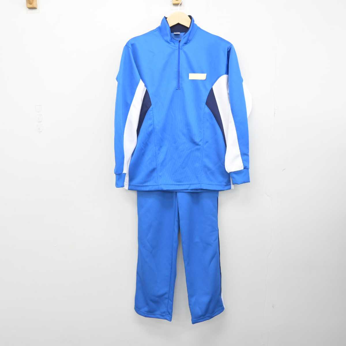 【中古】熊本県 熊本マリスト学園高等学校 女子制服 2点 (ジャージ 上・ジャージ 下) sf050292