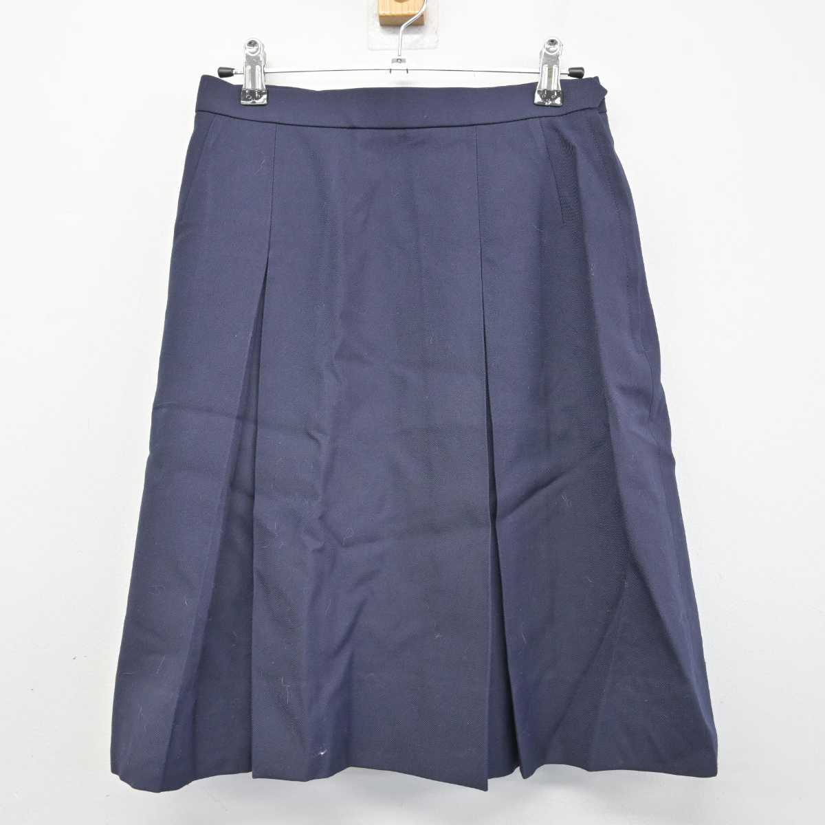 【中古】神奈川県 秋葉中学校 女子制服 4点 (ブレザー・ベスト・スカート) sf050459