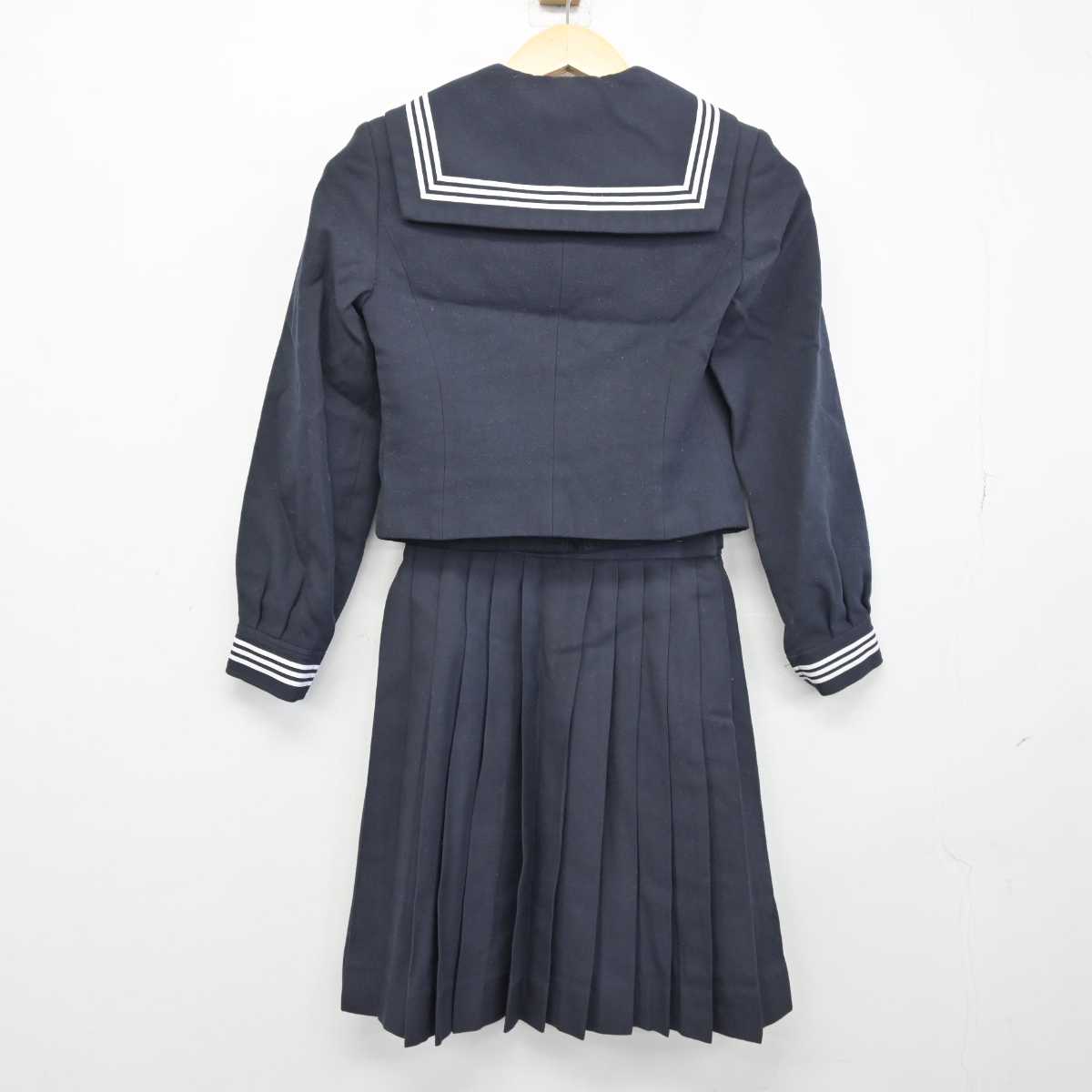 【中古】東京都 目白研心中学校・高等学校 女子制服 3点 (セーラー服・ニット・スカート) sf050522