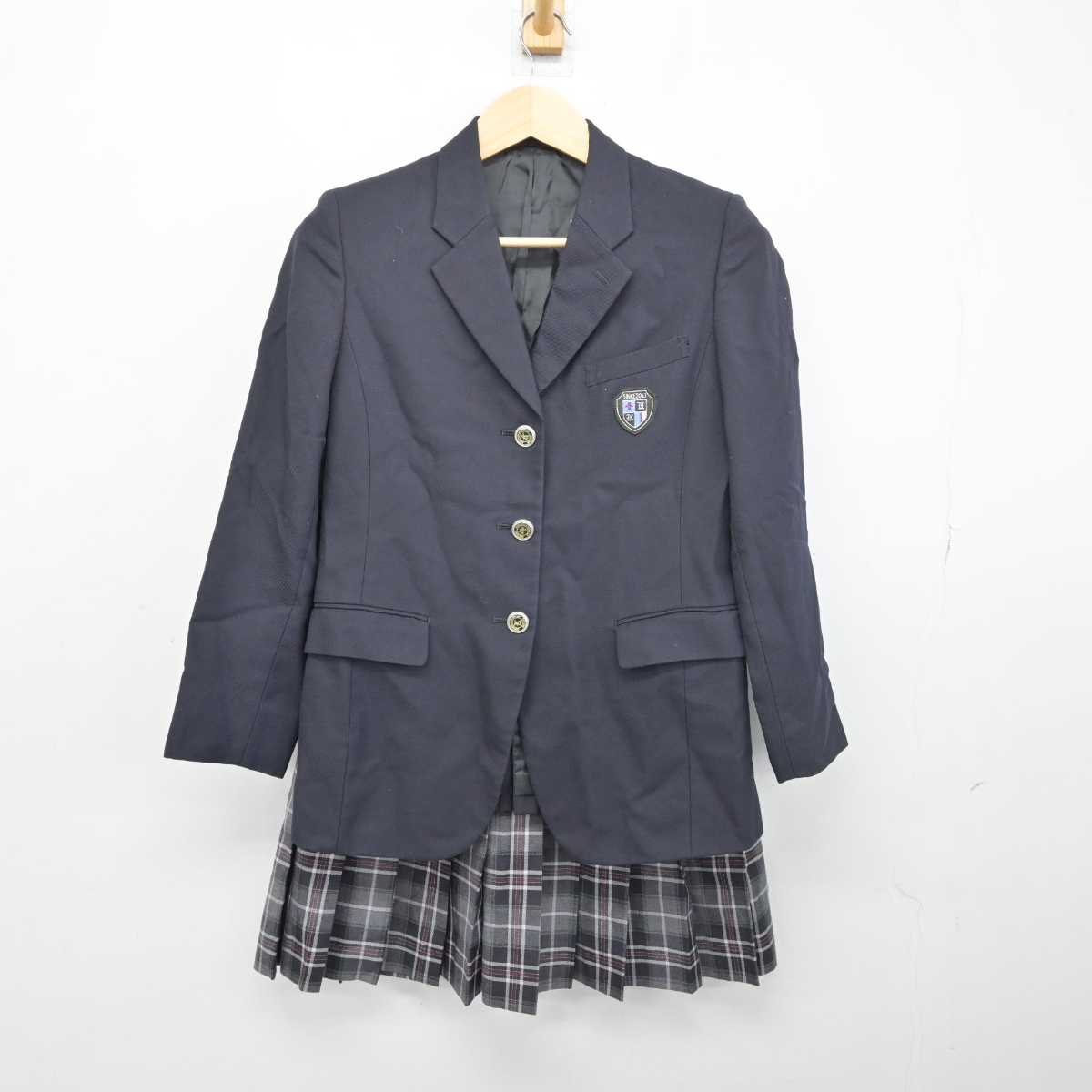 【中古】埼玉県 栗橋北彩高等学校 女子制服 3点 (ブレザー・ニット・スカート) sf050535