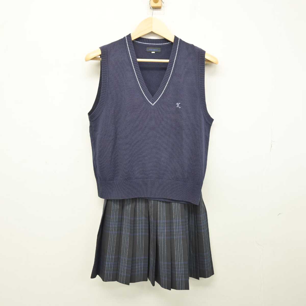 【中古】埼玉県 川口市立高等学校 女子制服 2点 (ニットベスト・スカート) sf050573