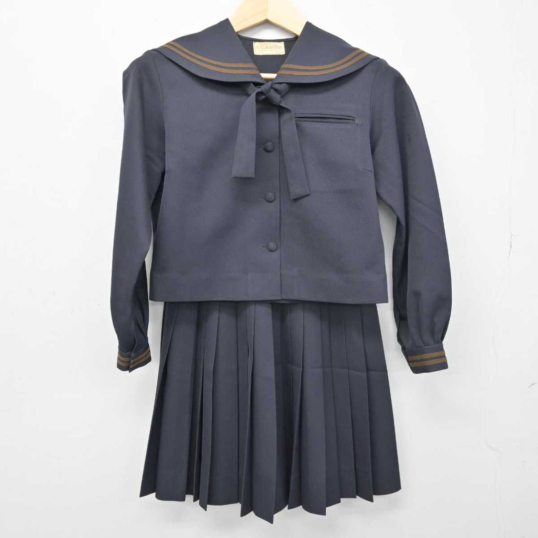 【中古】沖縄県 那覇高等学校 女子制服 3点 (セーラー服・スカート) sf050598 | 中古制服通販パレイド