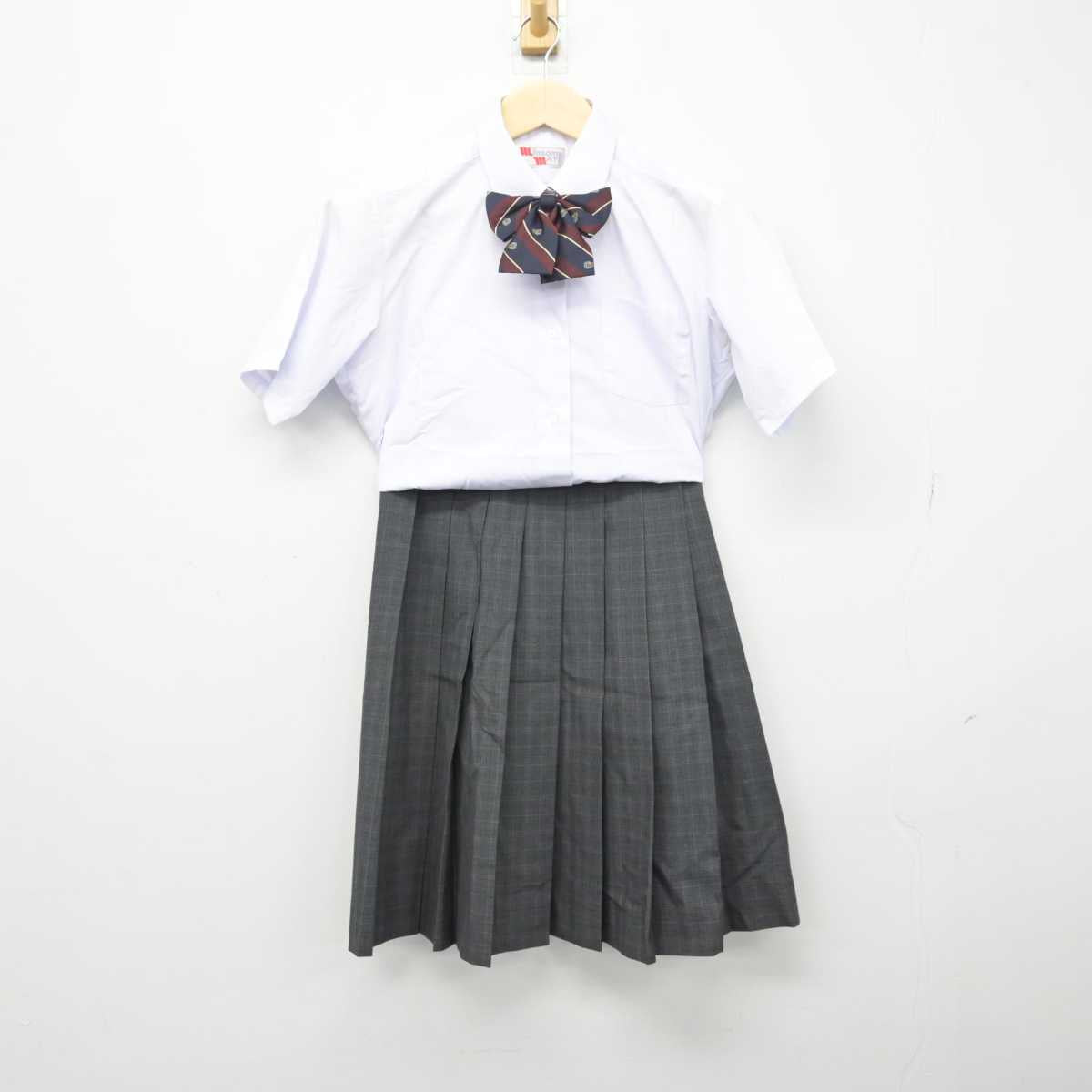 【中古】神奈川県 岩谷学園高等専修学校 女子制服 3点 (シャツ・スカート) sf050630