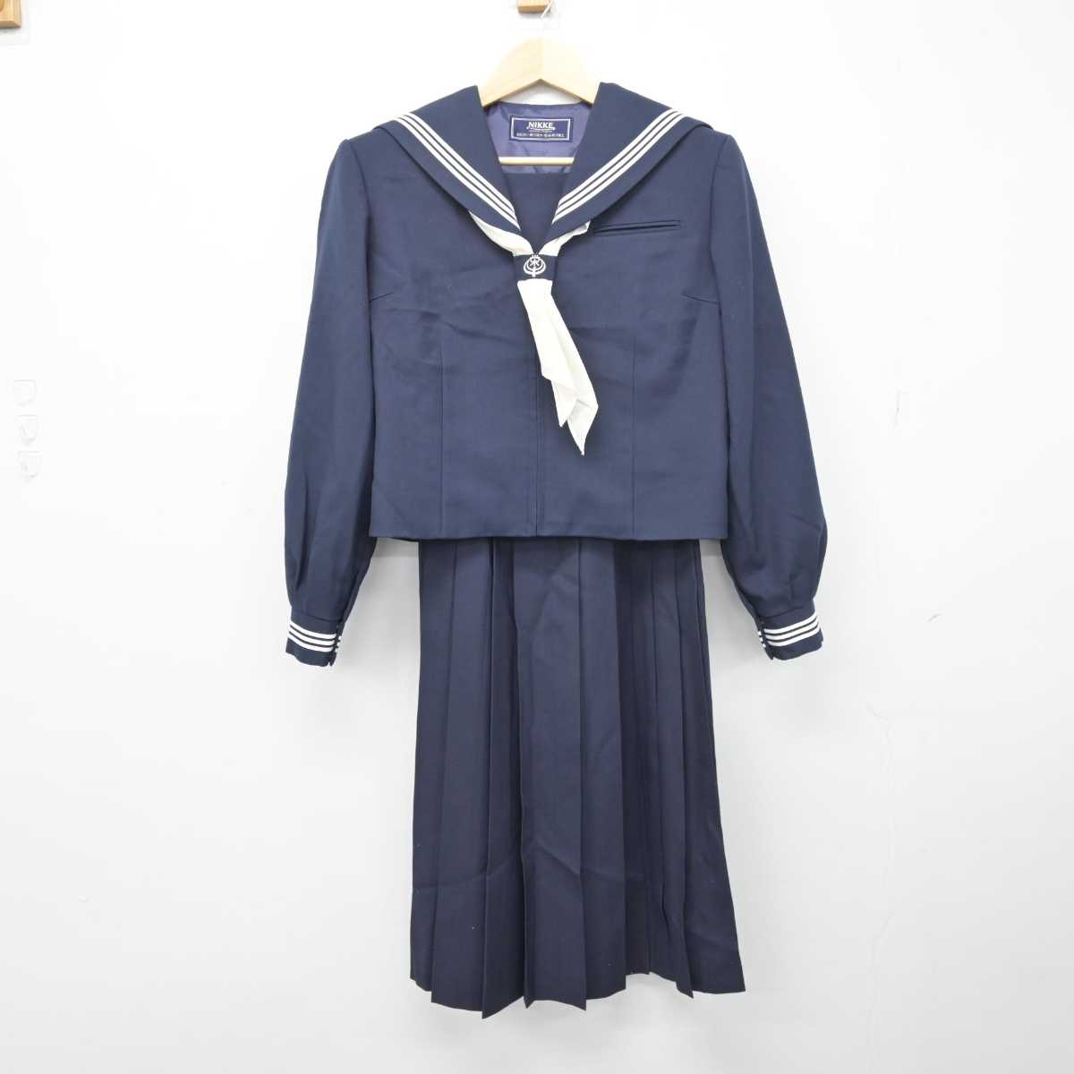 【中古】埼玉県 三郷市立栄中学校 女子制服 3点 (セーラー服・ジャンパースカート) sf050652