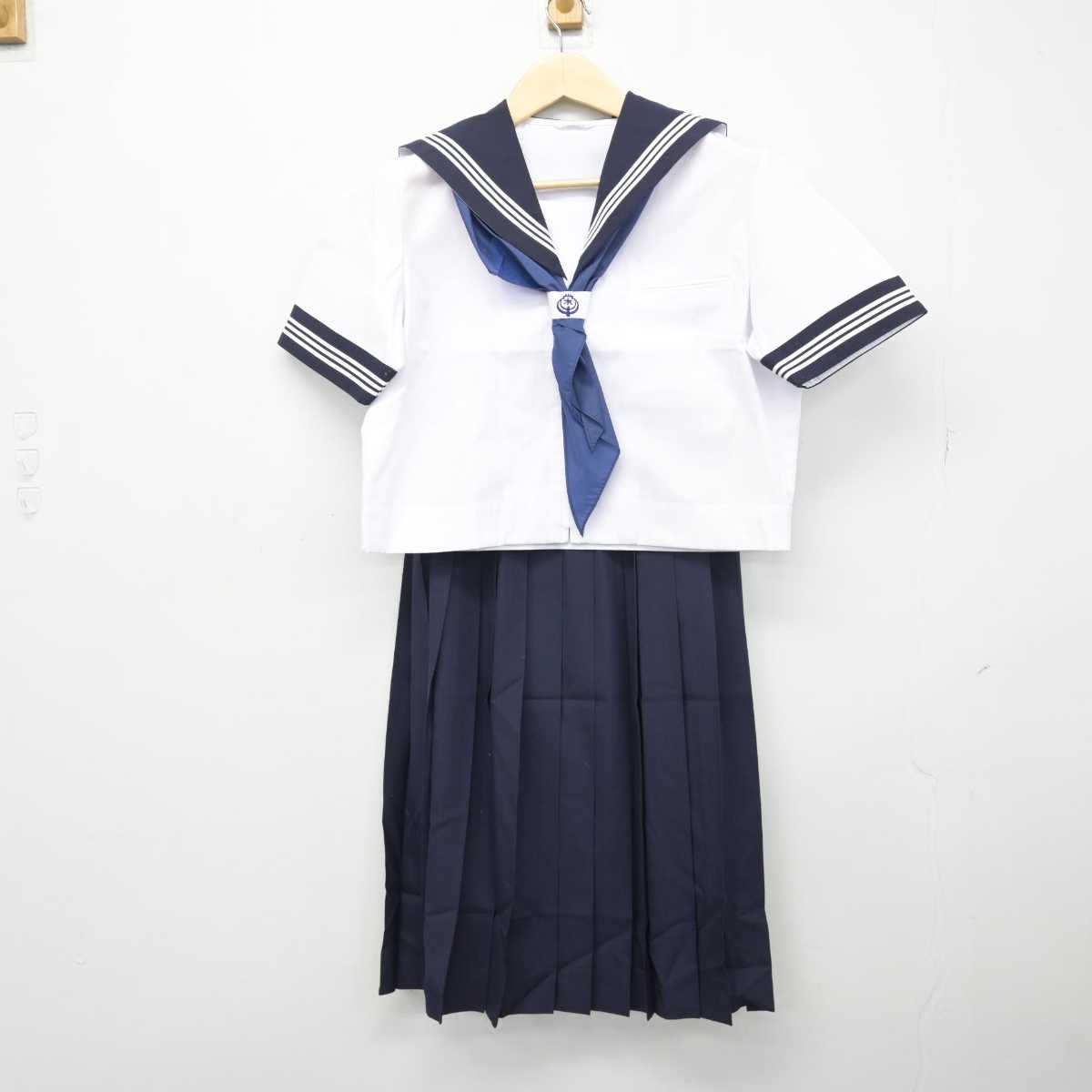 【中古】埼玉県 三郷市立栄中学校 女子制服 5点 (セーラー服・スカート) sf050653