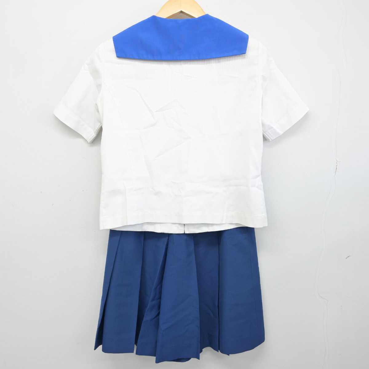 【中古】秋田県 秋田西高等学校 女子制服 2点 (セーラー服・スカート) sf050695