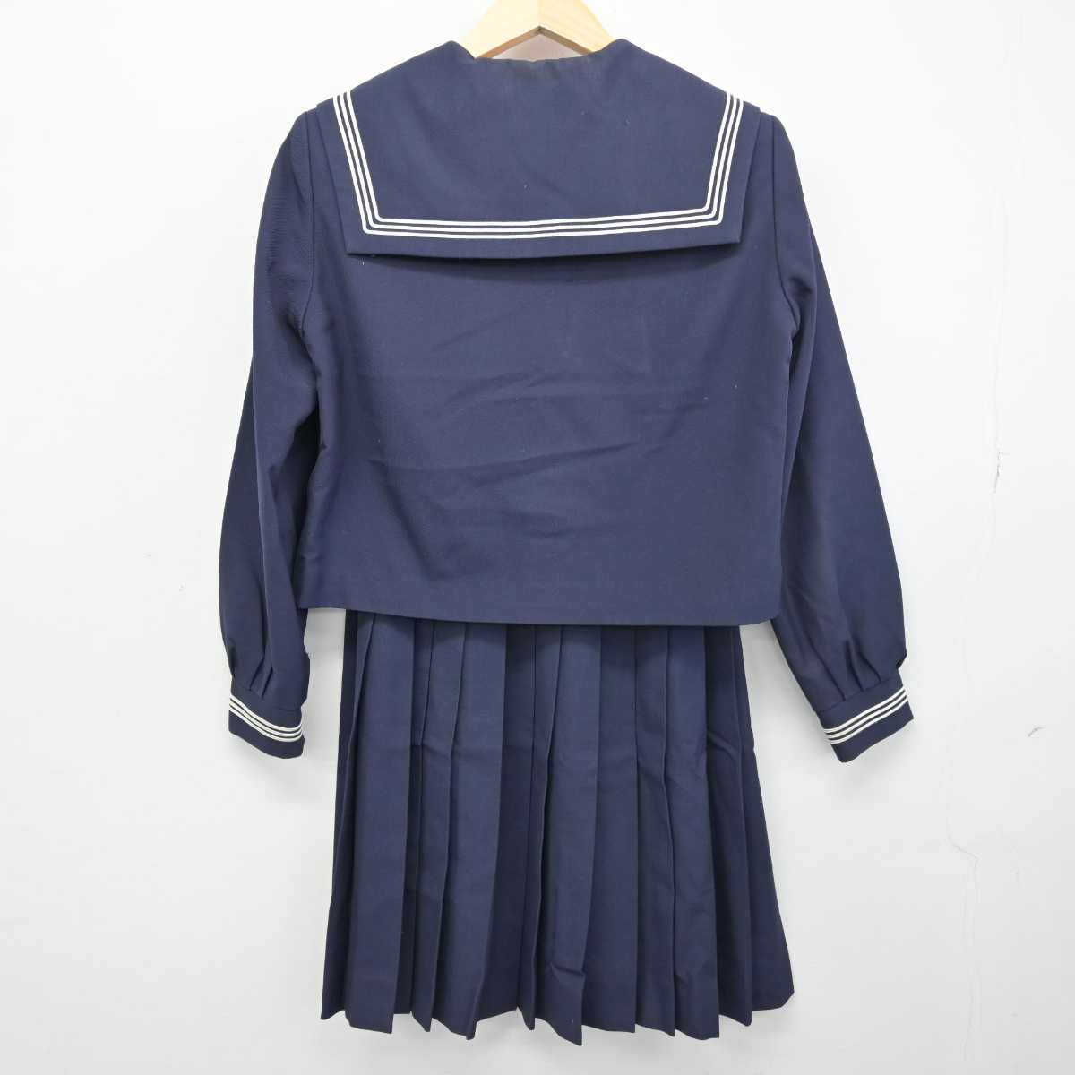 【中古】大阪府 貝塚市立第一中学校 女子制服 3点 (セーラー服・スカート) sf050706