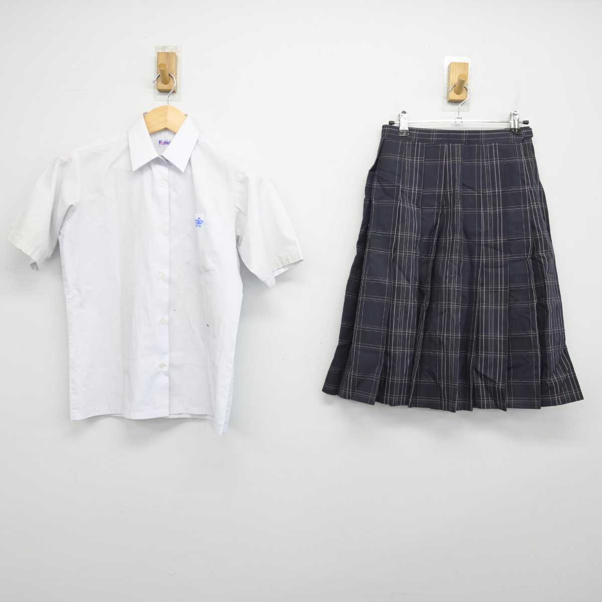 【中古】東京都 足立区立第七中学校 女子制服 2点 (シャツ・スカート) sf050740