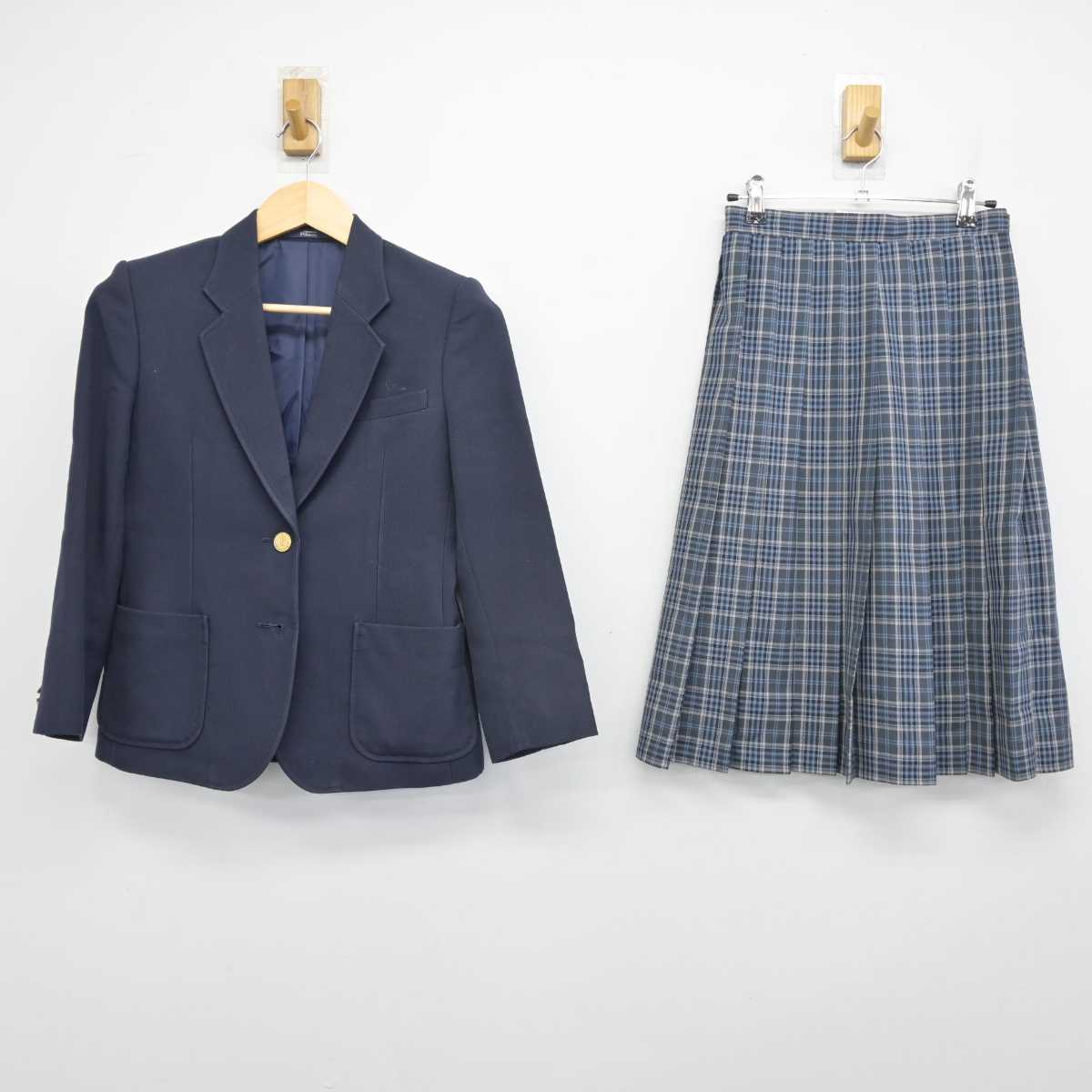 【中古】秋田県 秋田市立桜中学校 女子制服 3点 (ブレザー・スカート・スカート) sf050746