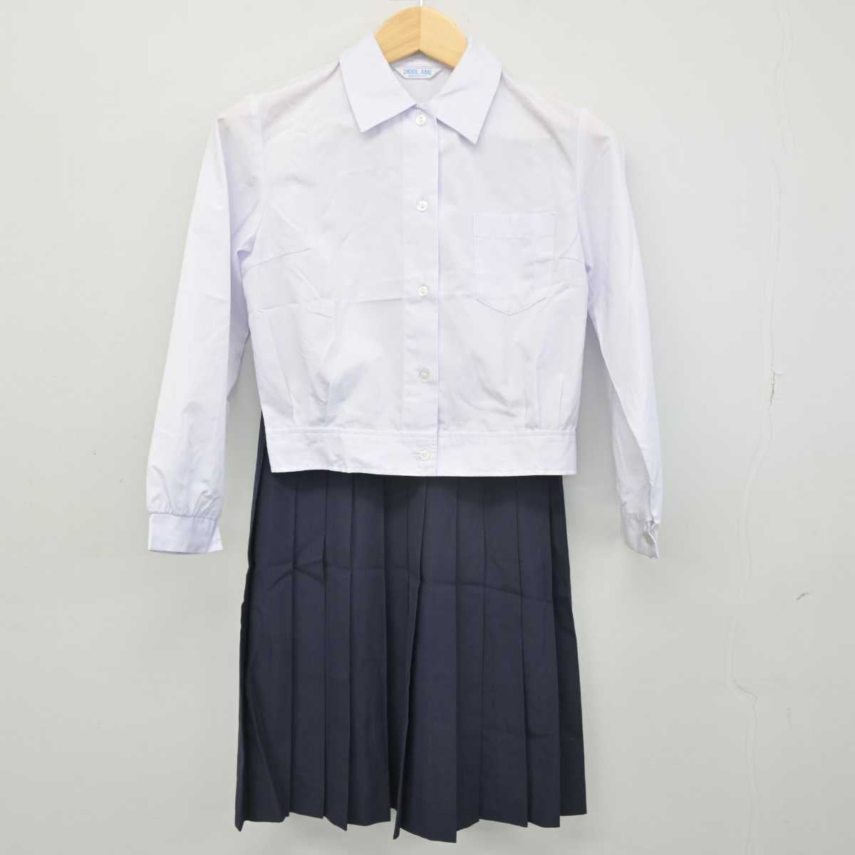 【中古】大阪府 貝塚市立第一中学校 女子制服 4点 (シャツ・シャツ・スカート) sf050749