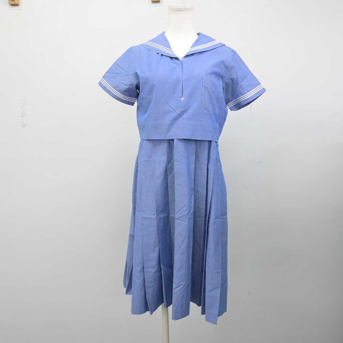 【中古】福岡県 福岡女学院高等学校 女子制服 2点 (セーラー服・ジャンパースカート) sf050796