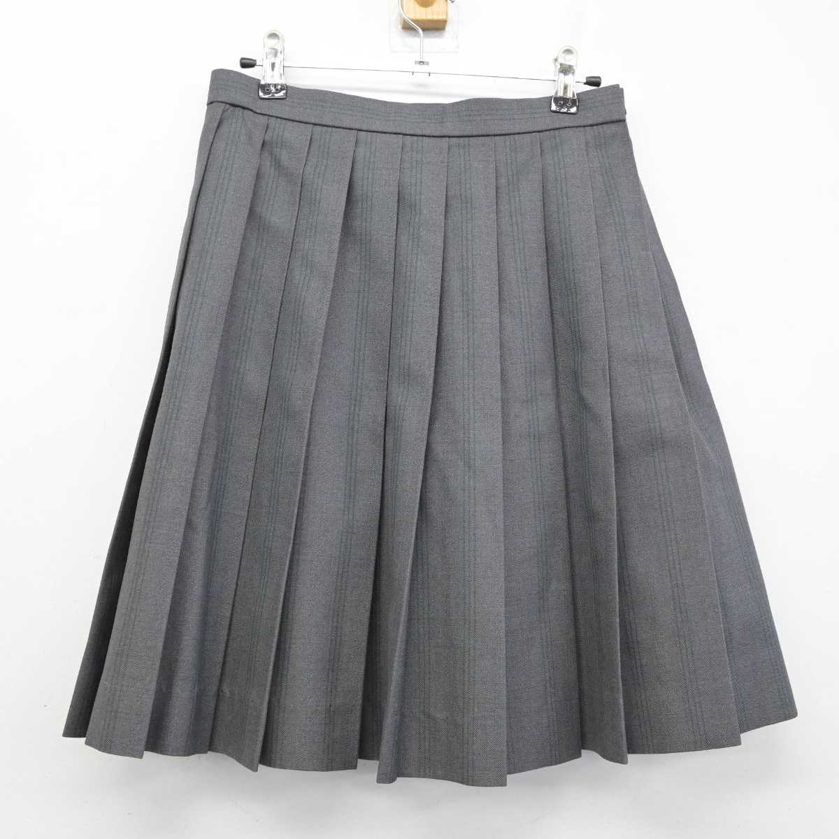 【中古】東京都 荒川商業高等学校 女子制服 4点 (ブレザー・シャツ・スカート) sf050841