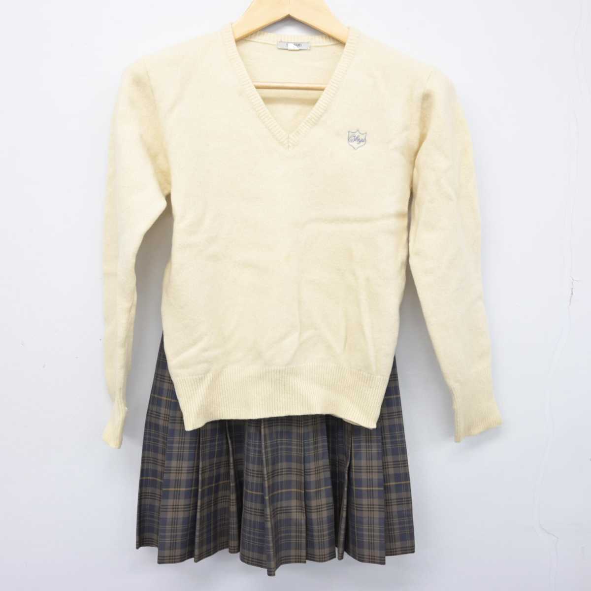 【中古】東京都 鷗友学園女子高等学校 女子制服 2点 (ニット・スカート) sf050962