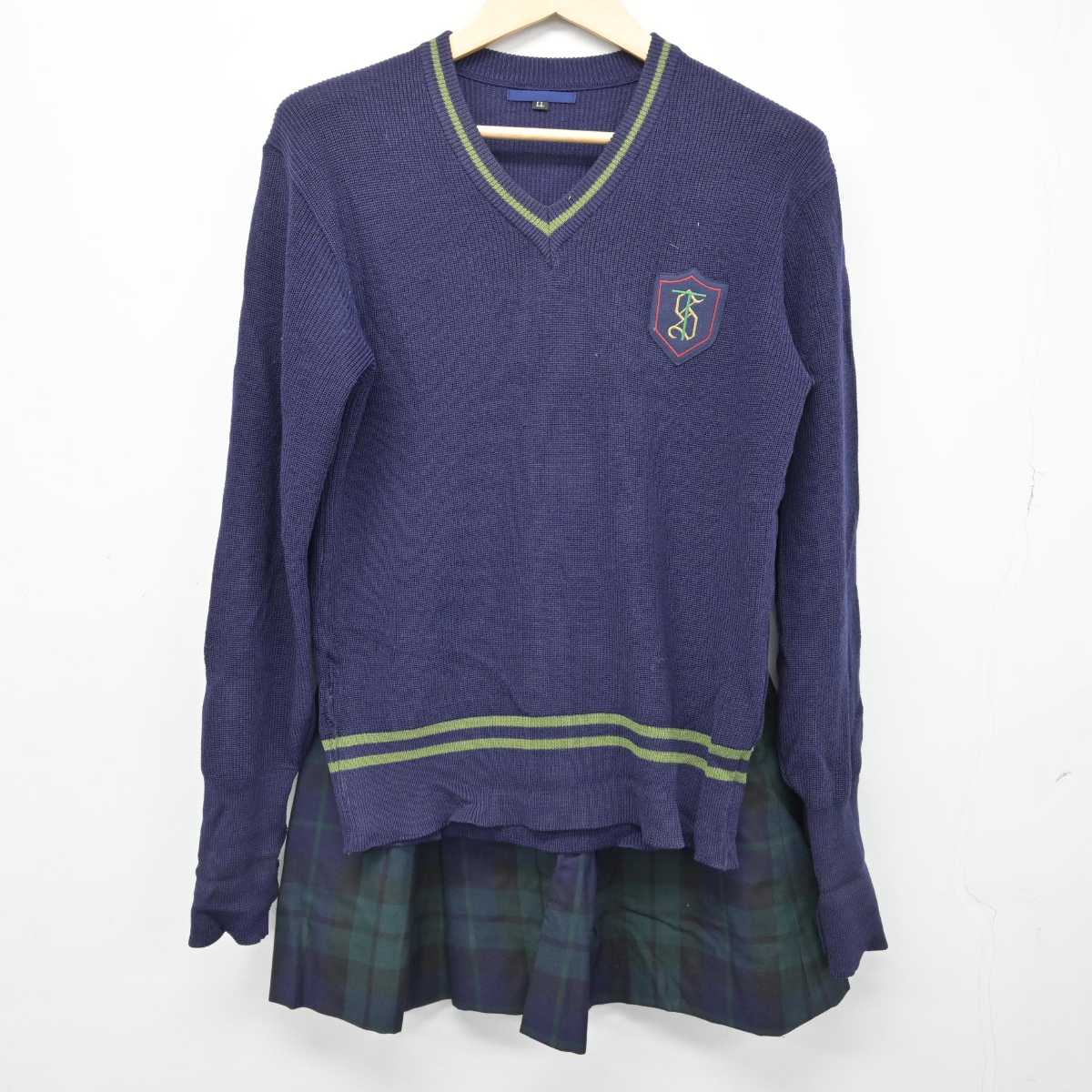 【中古】神奈川県 桐蔭学園高等学校/旧制服 女子制服 2点 (ニット・スカート) sf050980