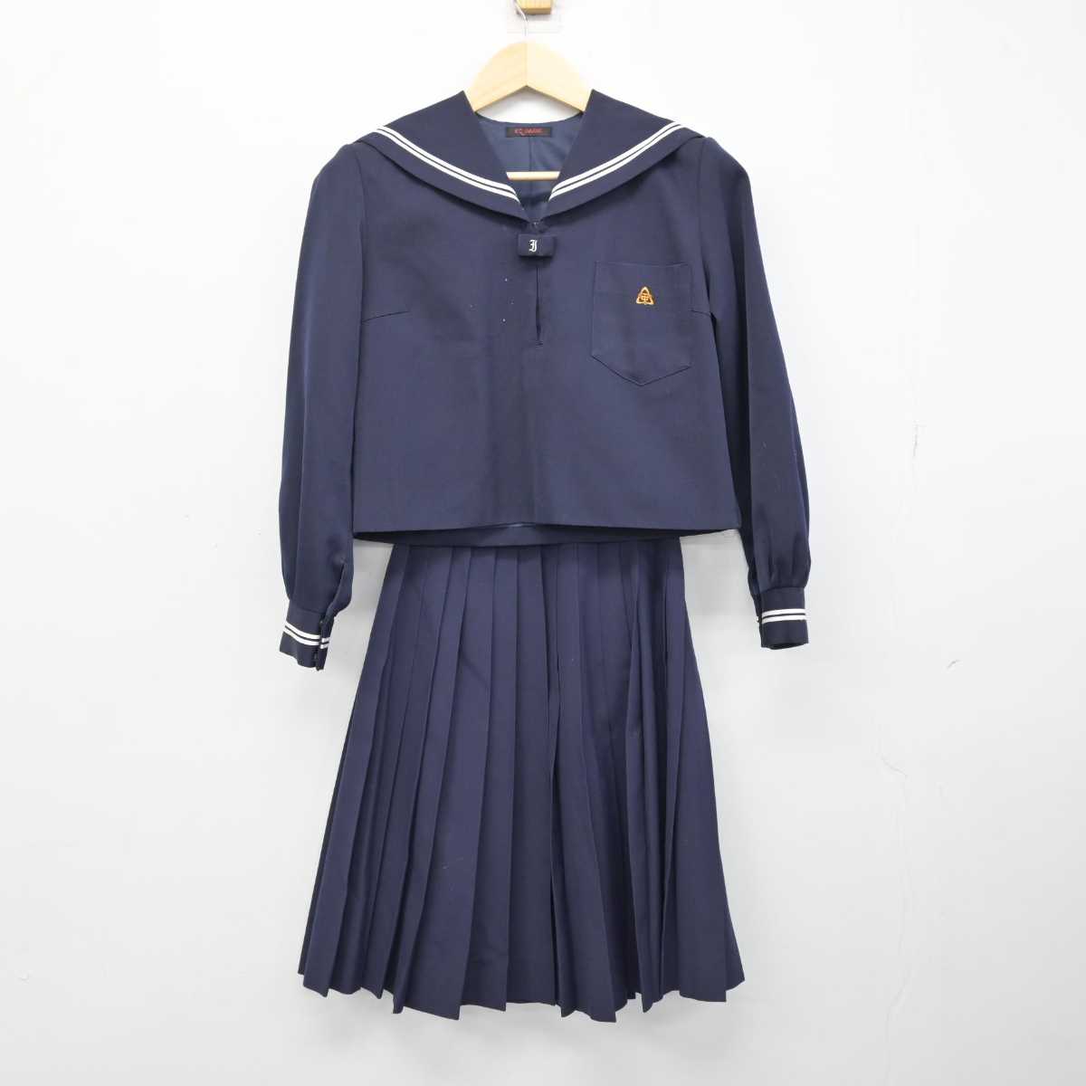 【中古】高知県 高知市立一宮中学校 女子制服 2点 (セーラー服・スカート) sf051011