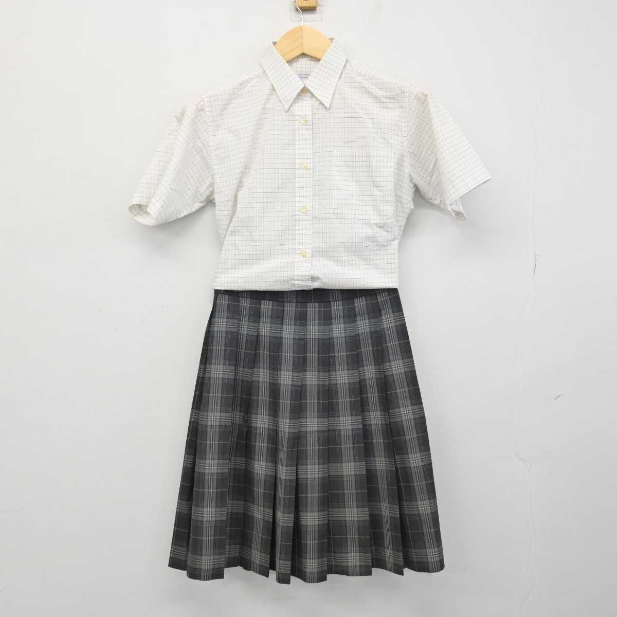 【中古】千葉県 銚子高等学校 女子制服 2点 (シャツ・スカート) sf051028