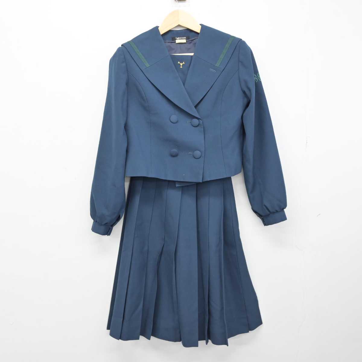 【中古】大分県 鶴崎工業高等学校 女子制服 2点 (セーラー服・スカート) sf051031