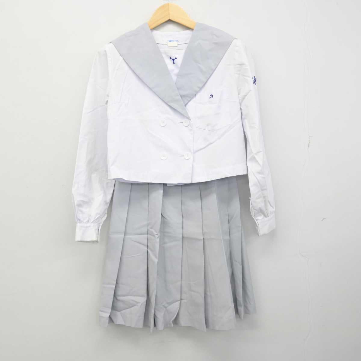 【中古】大分県 鶴崎工業高等学校 女子制服 3点 (セーラー服・スカート・スカート) sf051032