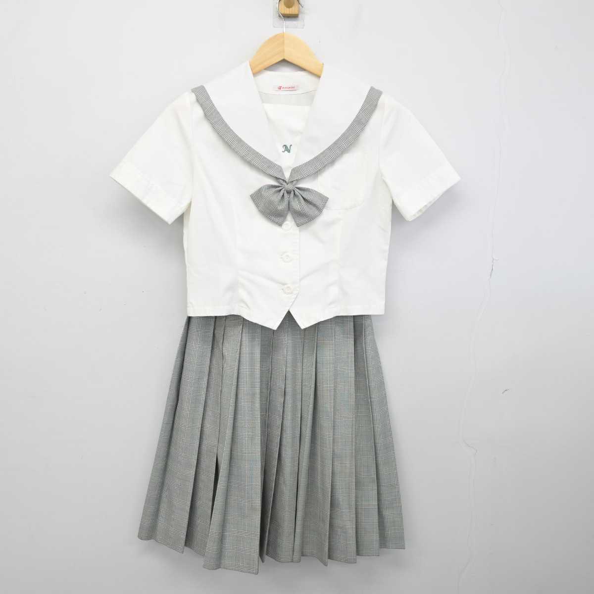 【中古】福岡県 中間高等学校 女子制服 4点 (セーラー服・スカート) sf051055