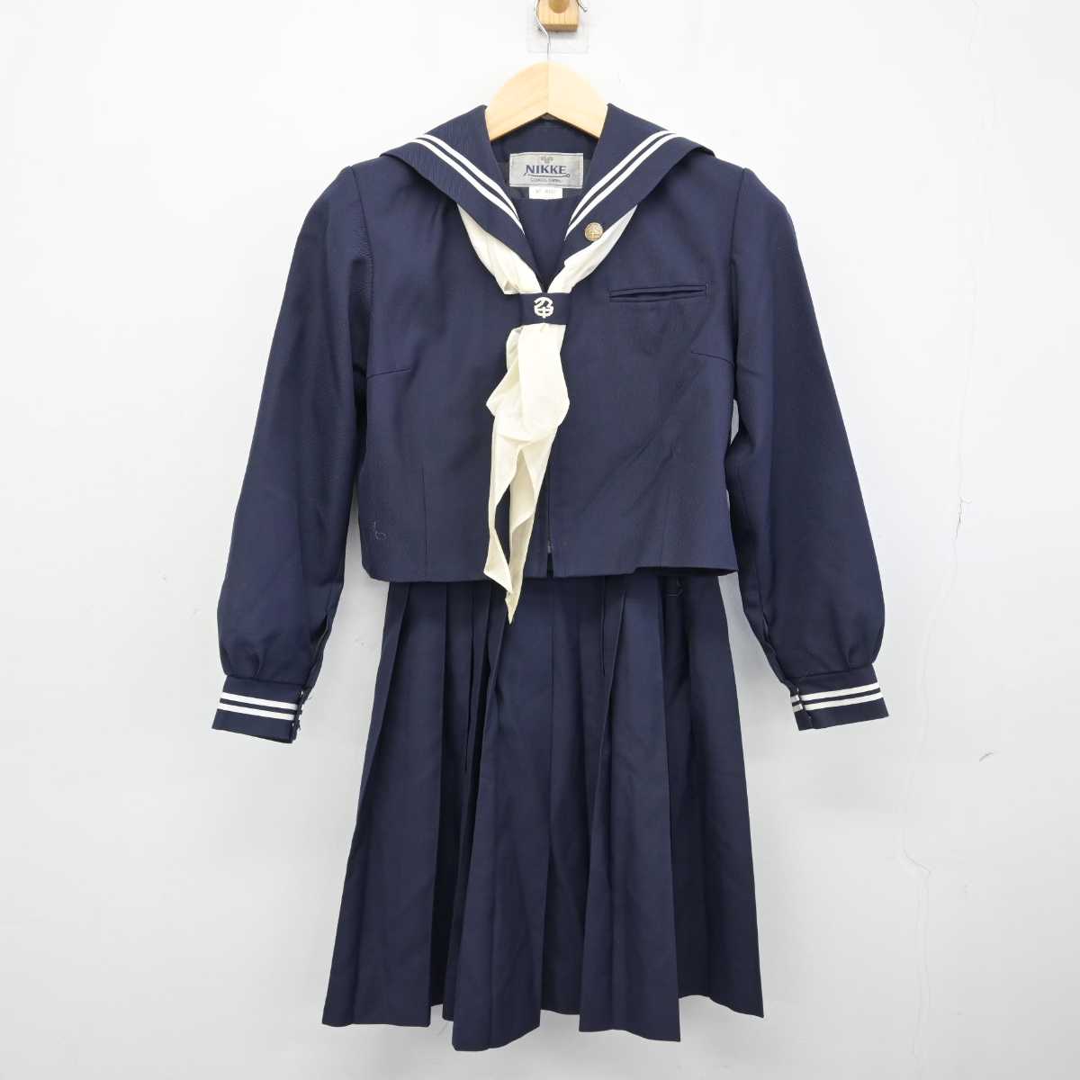 【中古】群馬県 入野中学校 女子制服 3点 (セーラー服・スカート) sf051064