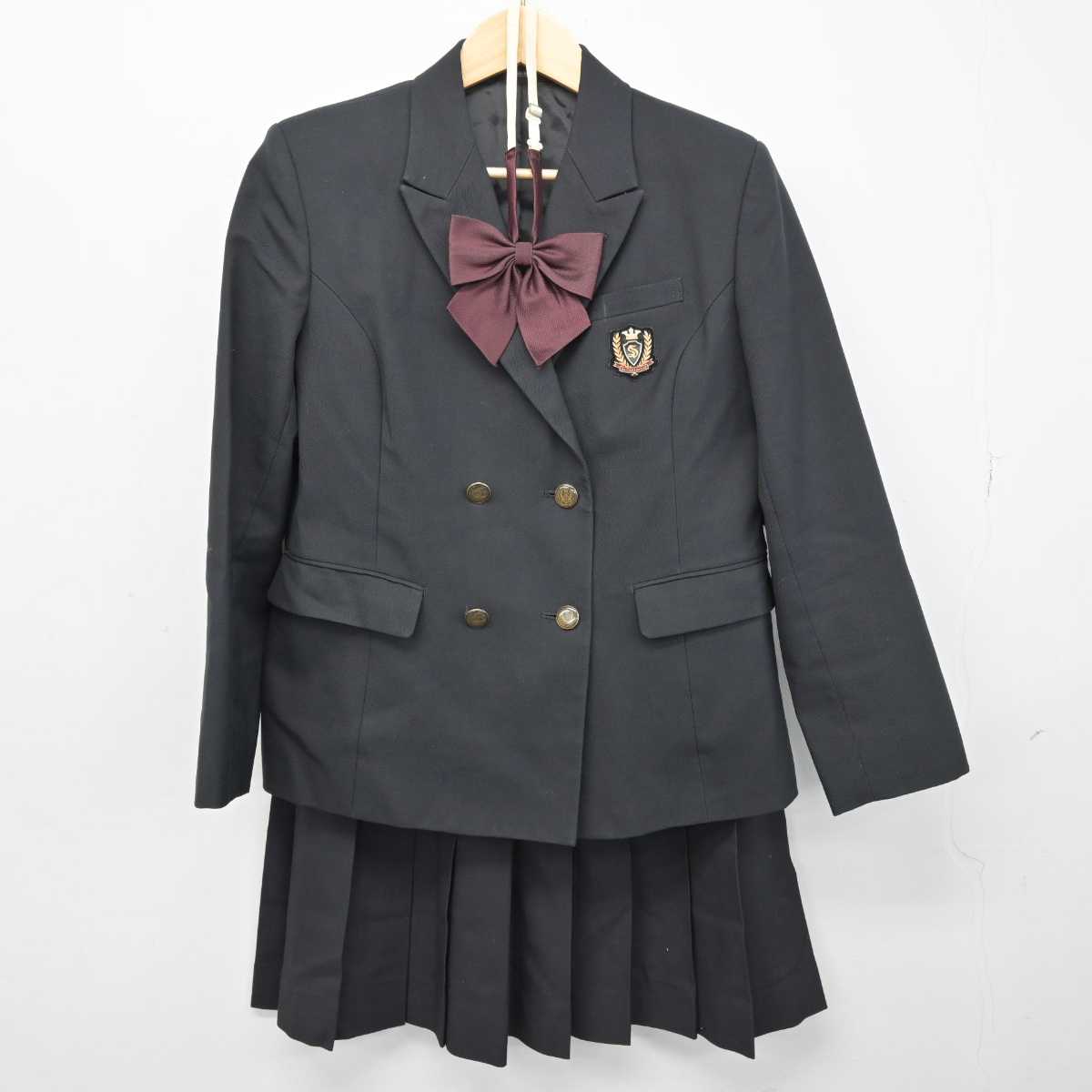 【中古】埼玉県 埼玉栄高等学校 女子制服 3点 (ブレザー・スカート) sf051263